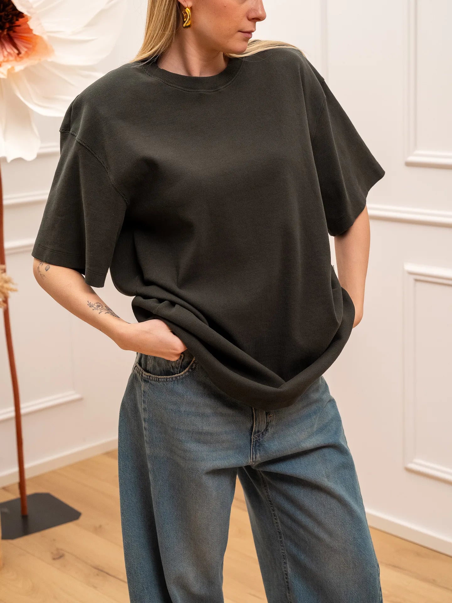 T shirt a costine verde bosco spalla imbottita - Vicolo