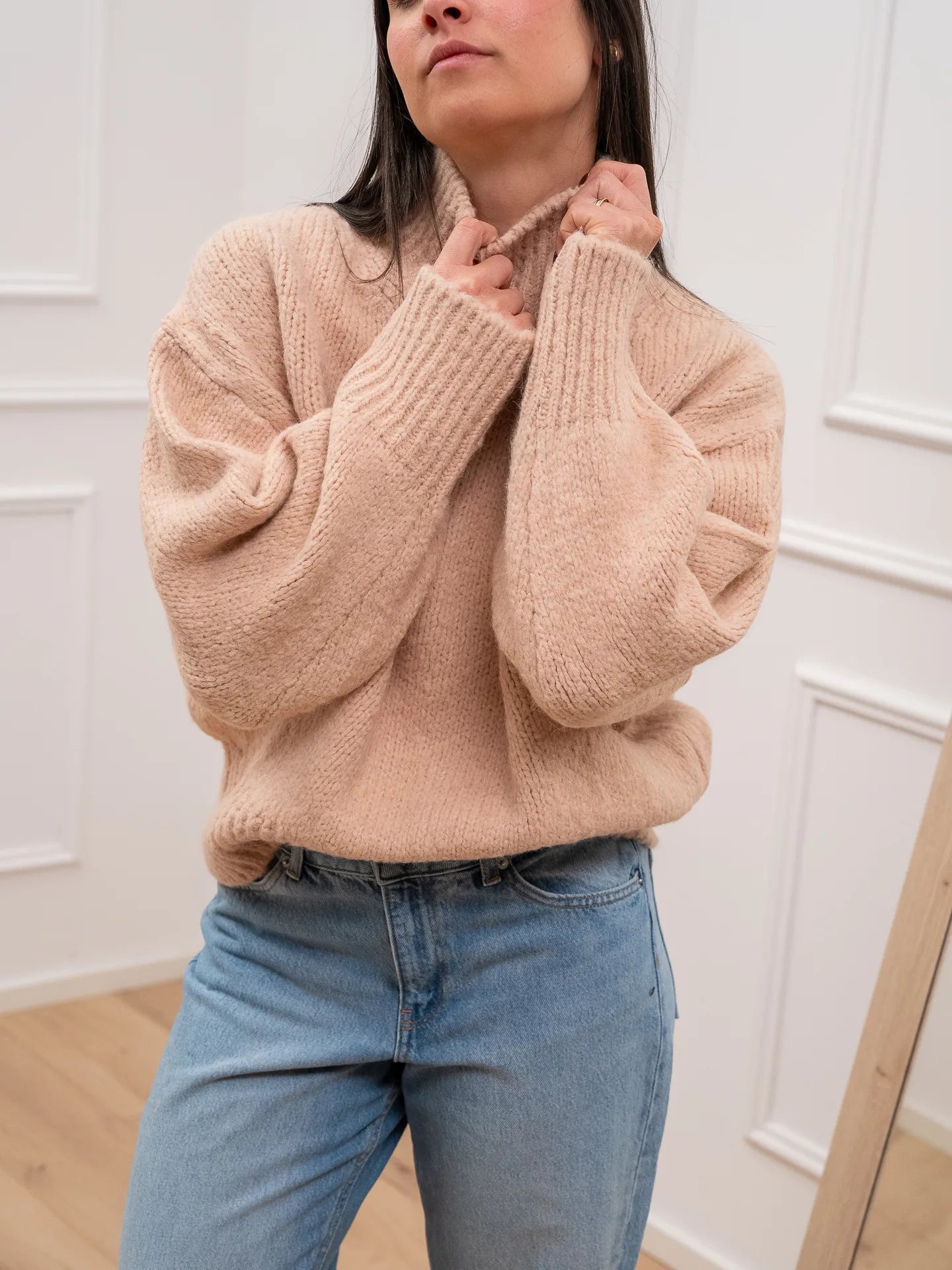 Maglia cipria collo a cratere - Vicolo