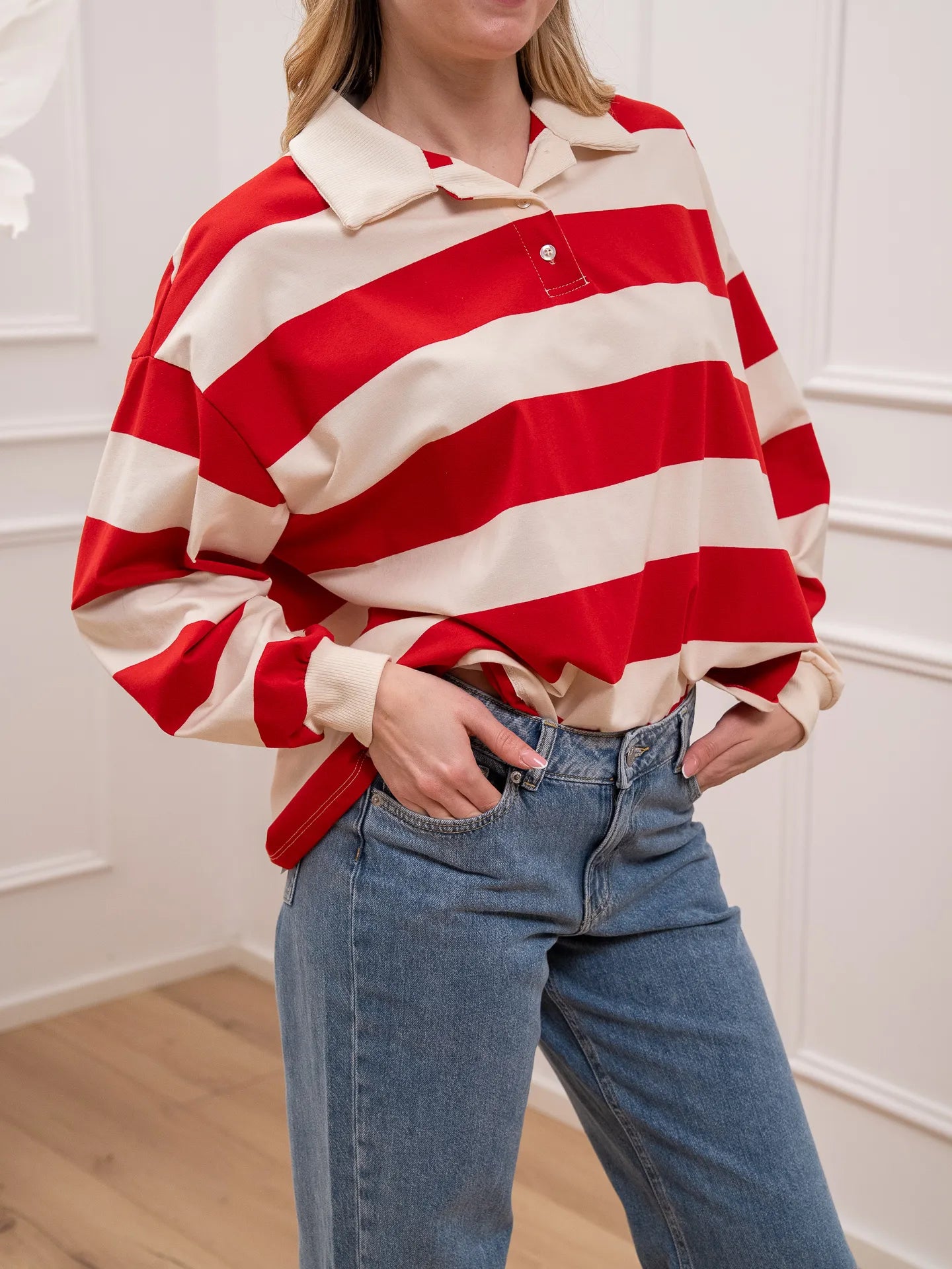 Maglia polo over rigata burro e rossa - Philia Loft