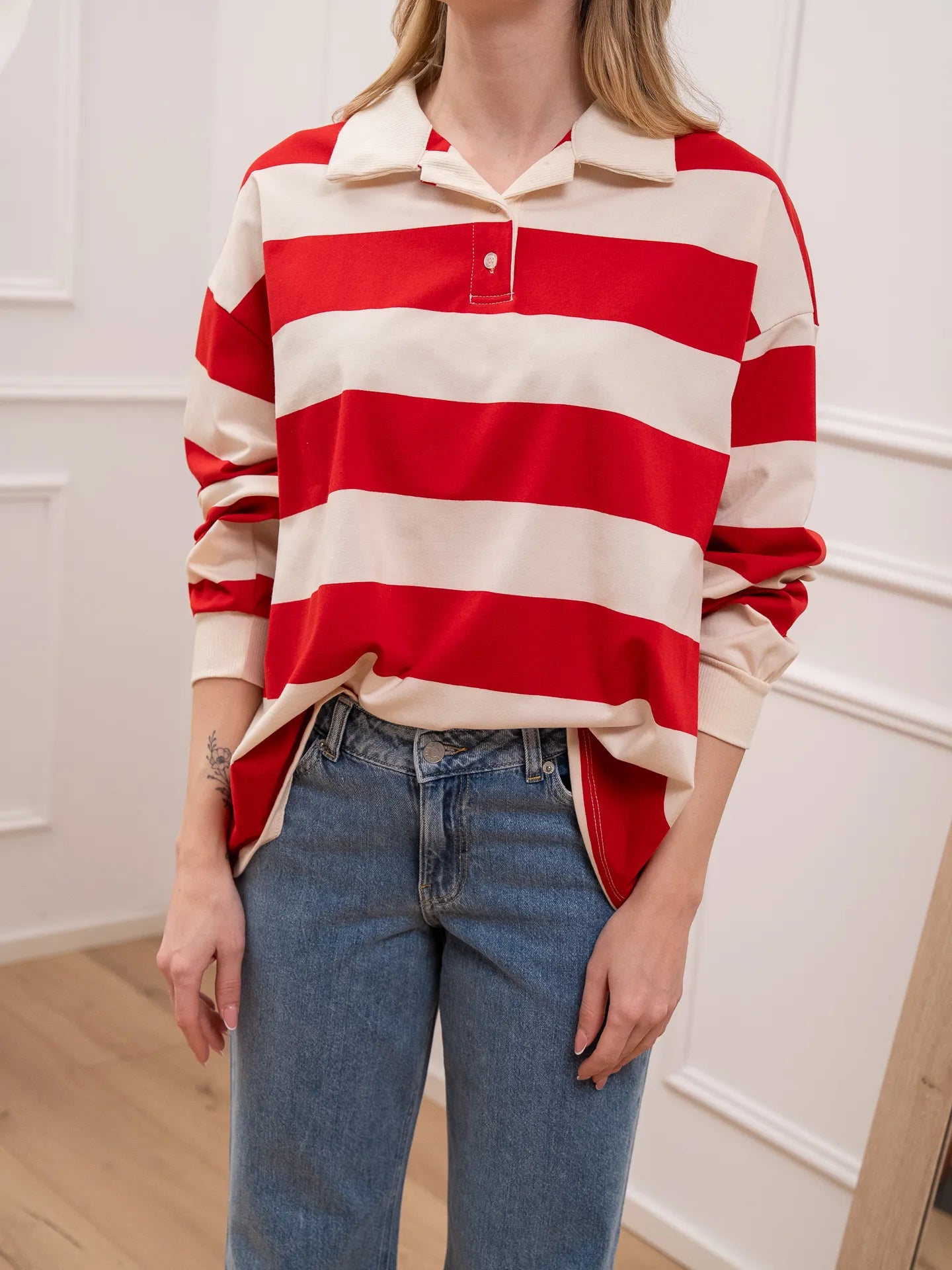 Maglia polo over rigata burro e rossa - Philia Loft