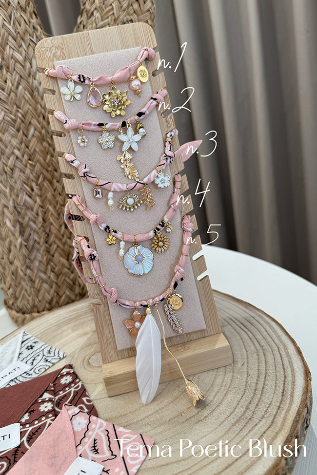 Collana bandana rosa Poetic Blush - Badhnati