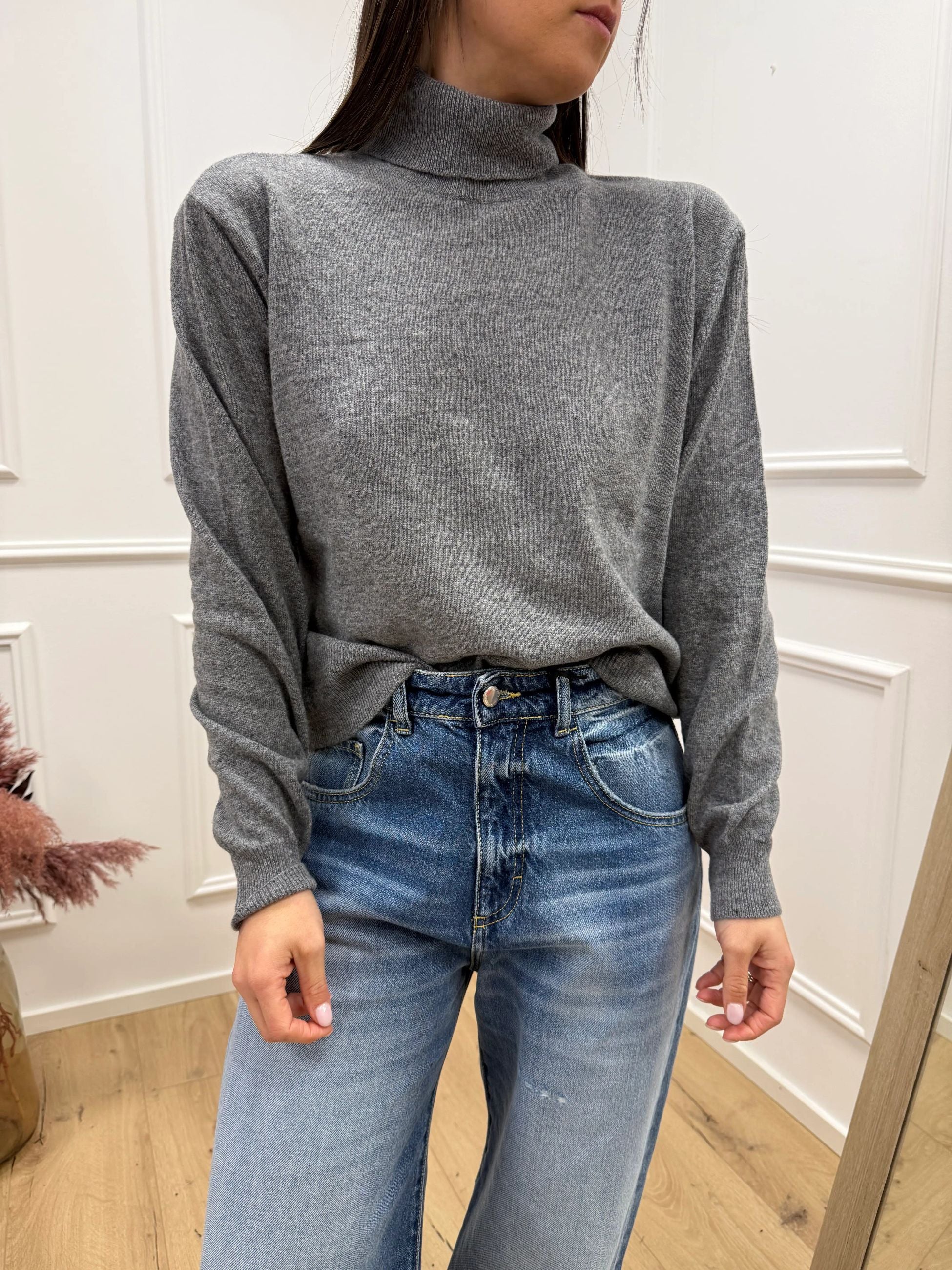 Maglia dolcevita grigio 80% lana - HaveOne
