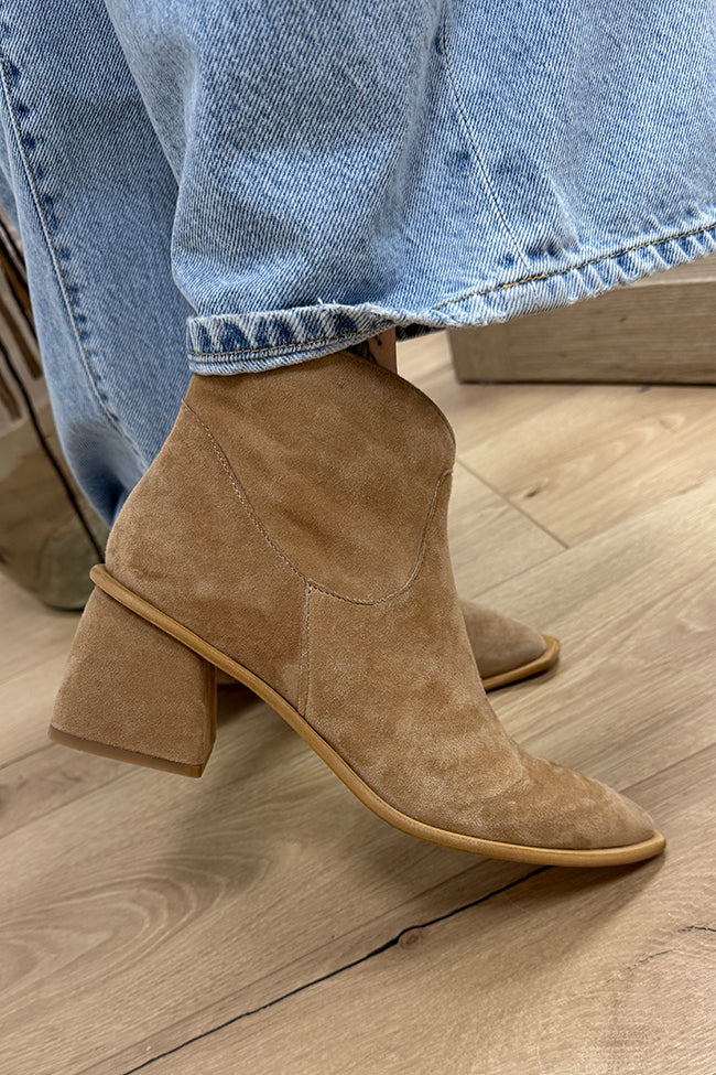 Stivaletto Jane scamosciato camel - Ovyè