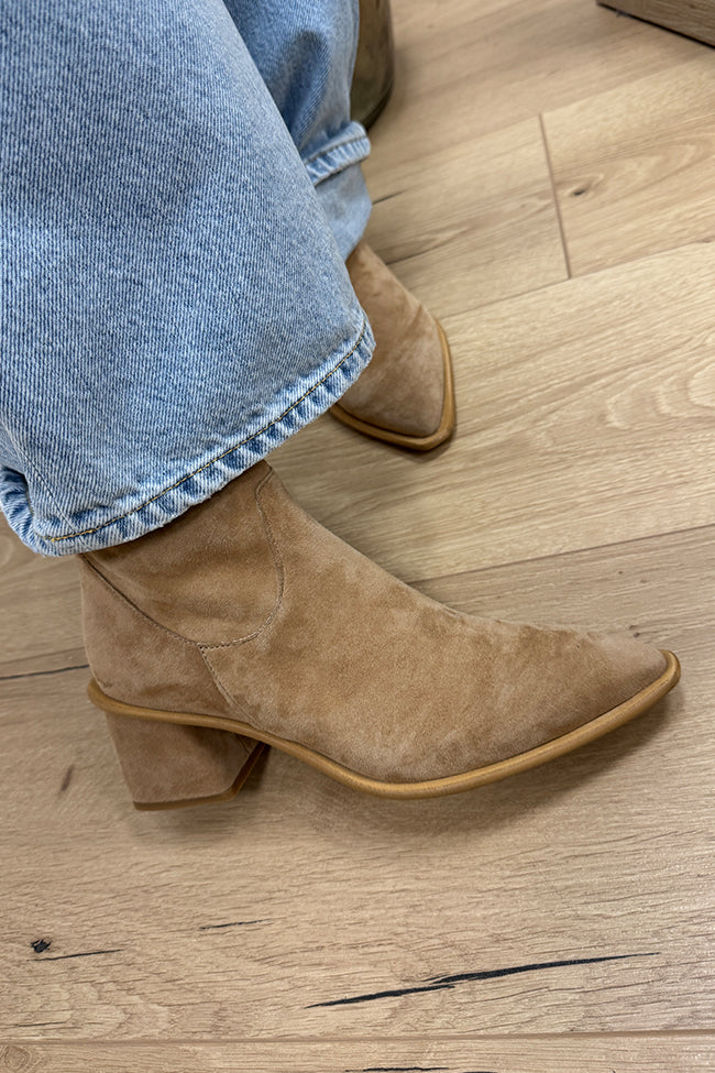 Stivaletto Jane scamosciato camel - Ovyè