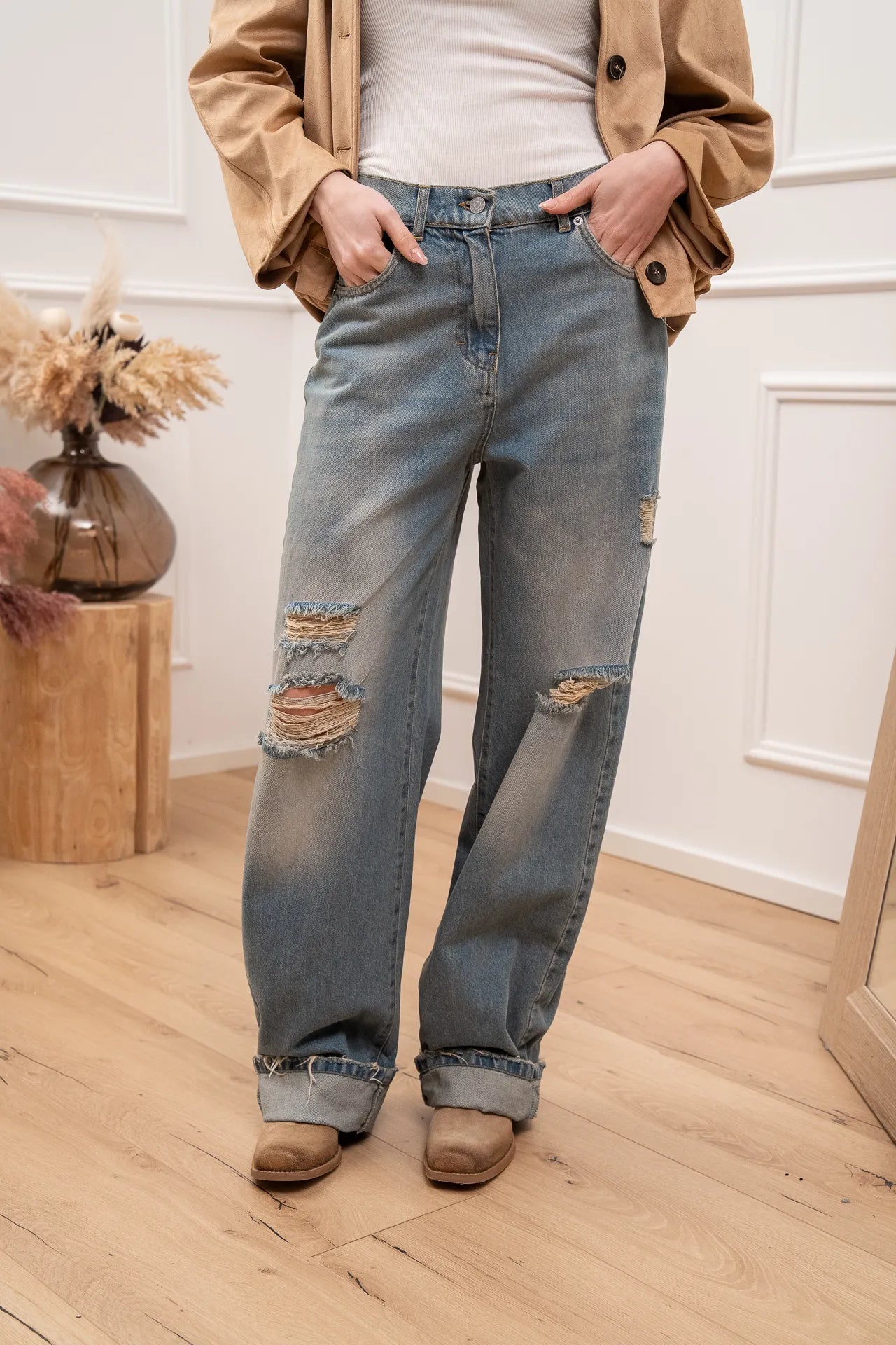 Jeans Stella in denim vintage con rotture - HaveOne