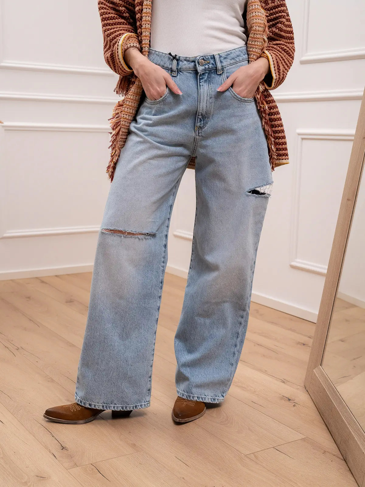 Jeans Poppy sky blue con rotture - Icon Denim