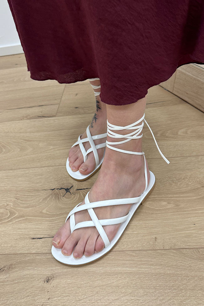 Sandali bianchi alla schiava in pelle - Ovyè