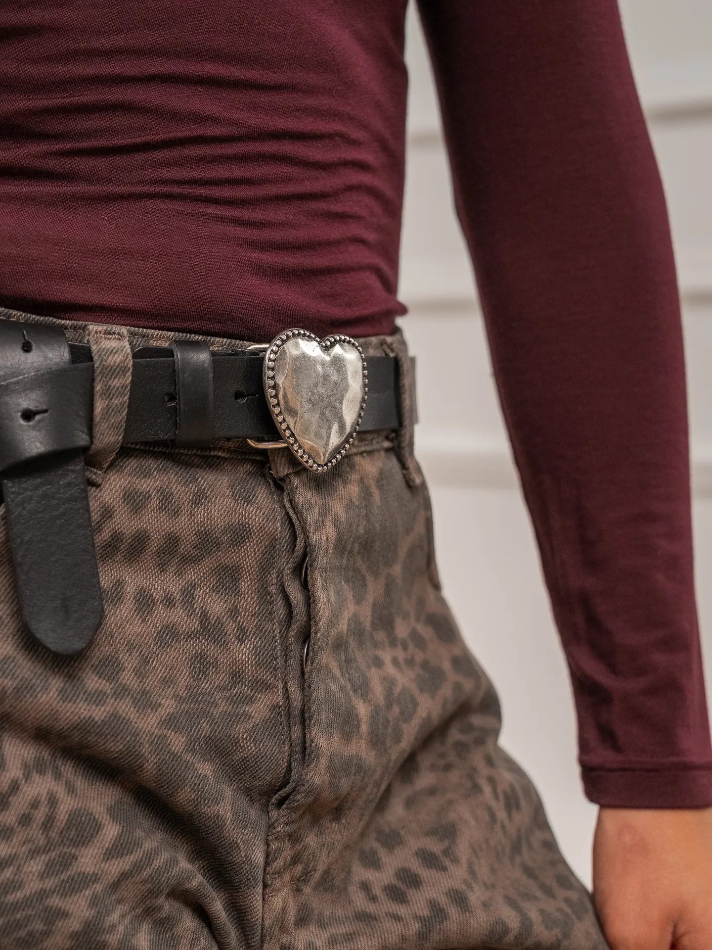 Cintura nera fibbia cuore argento - Vicolo
