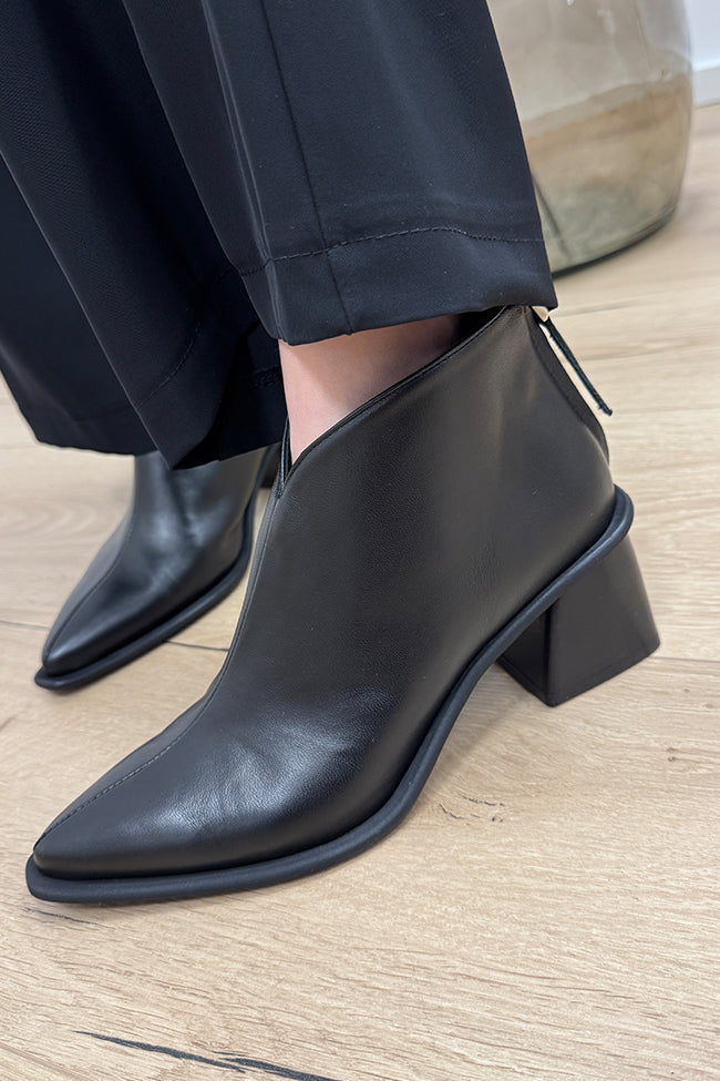 Stivaletto Jane nero in pelle - Ovyè