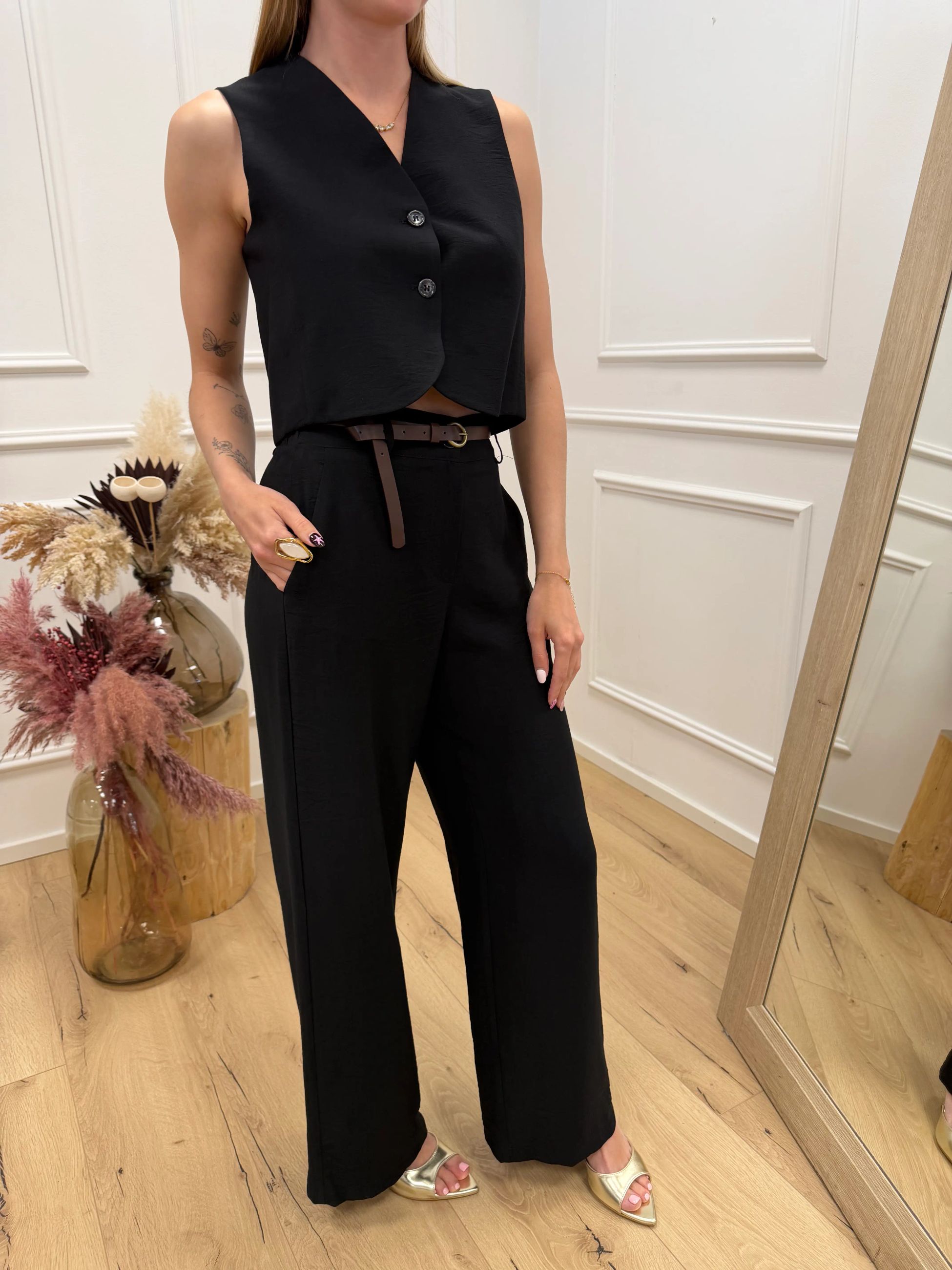 Gilet Selma nero fit cropped - HaveOne