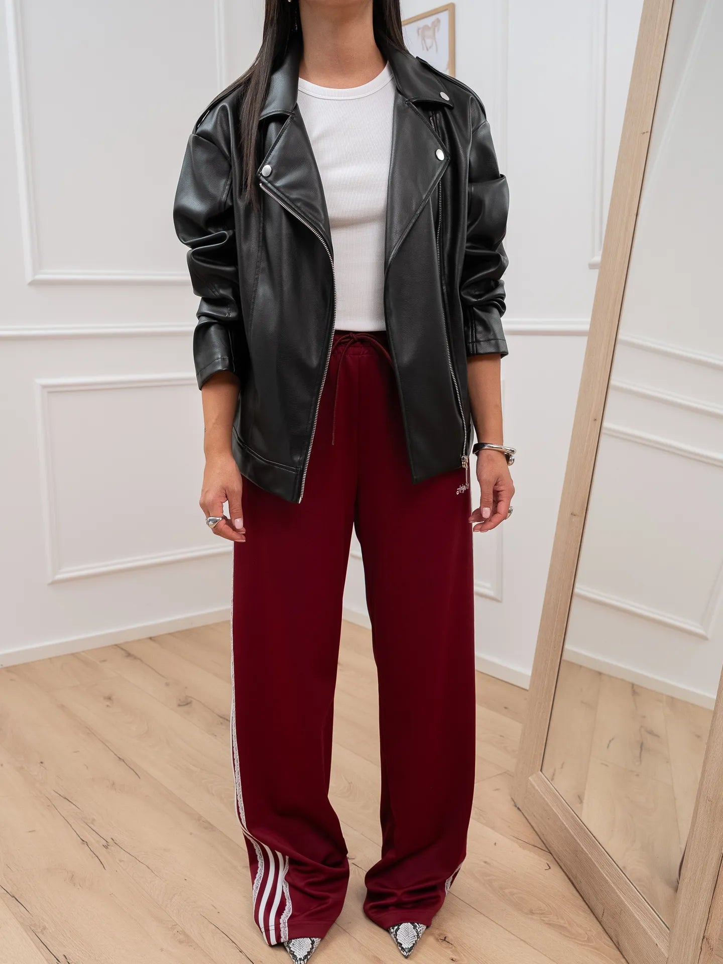 Chiodo over in ecopelle nero con zip - HaveOne