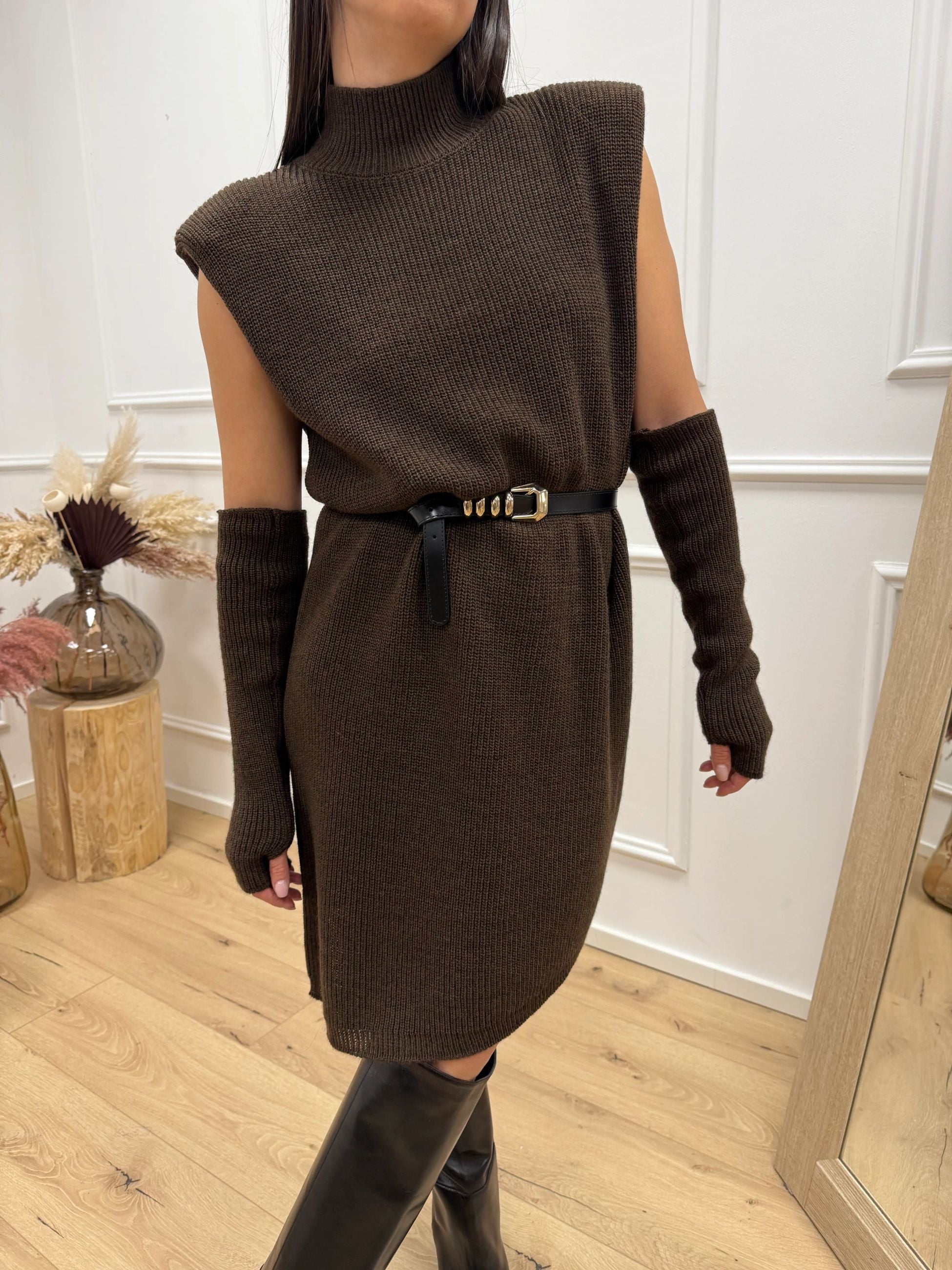 Vestito dolcevita corto moro con manicotti - Dixie