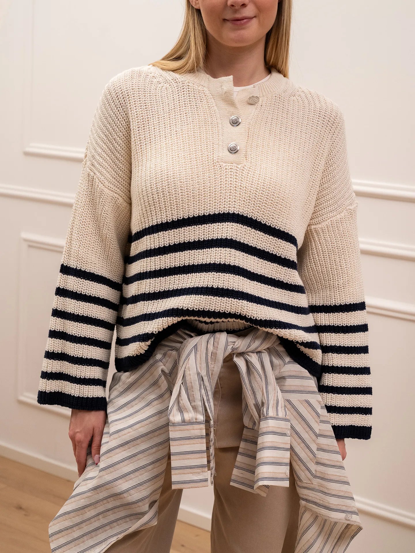 Maglia serafino burro riga blu con bottoni - HaveOne
