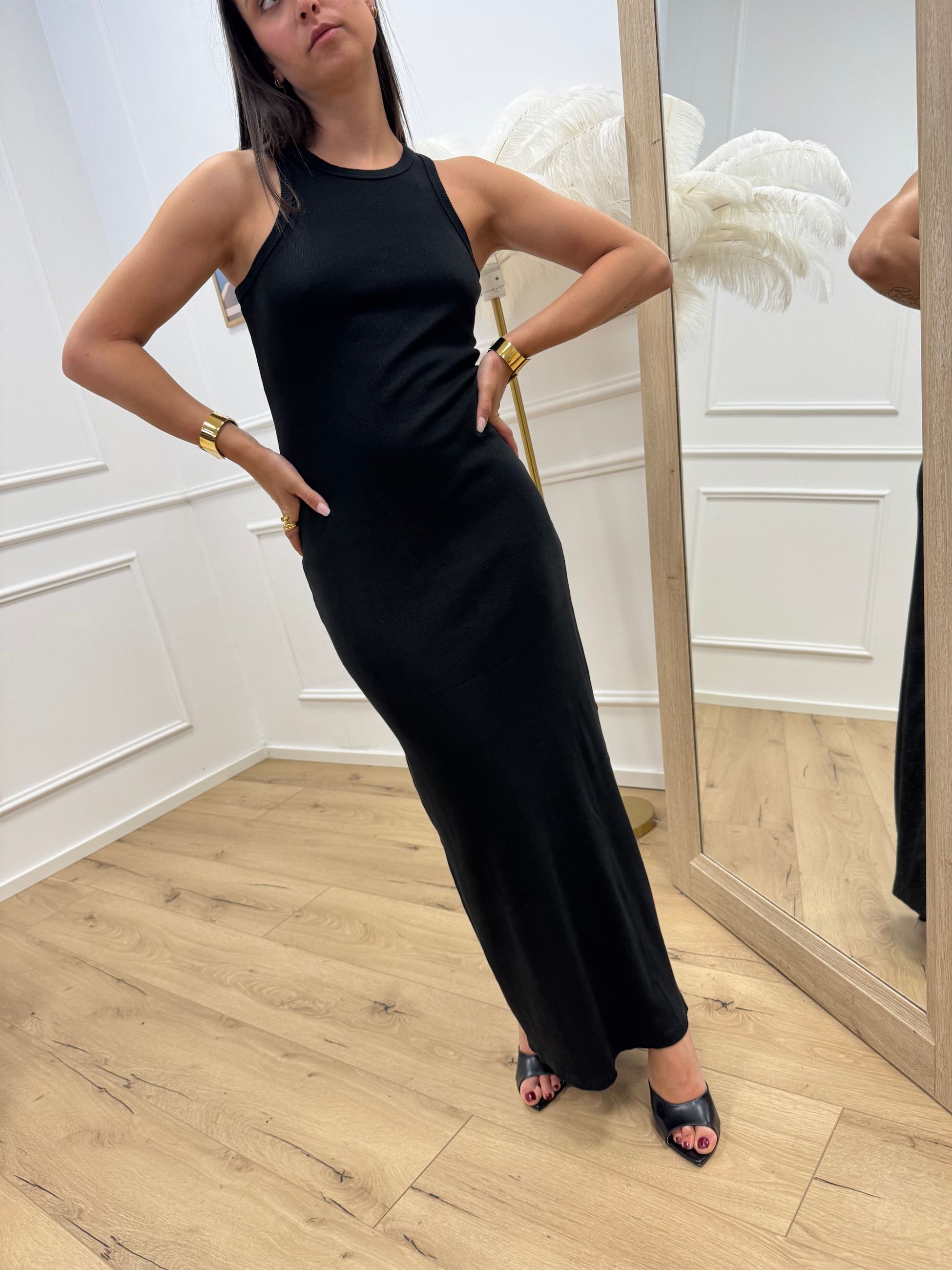 Vestito vogatore a costine nero - HaveOne