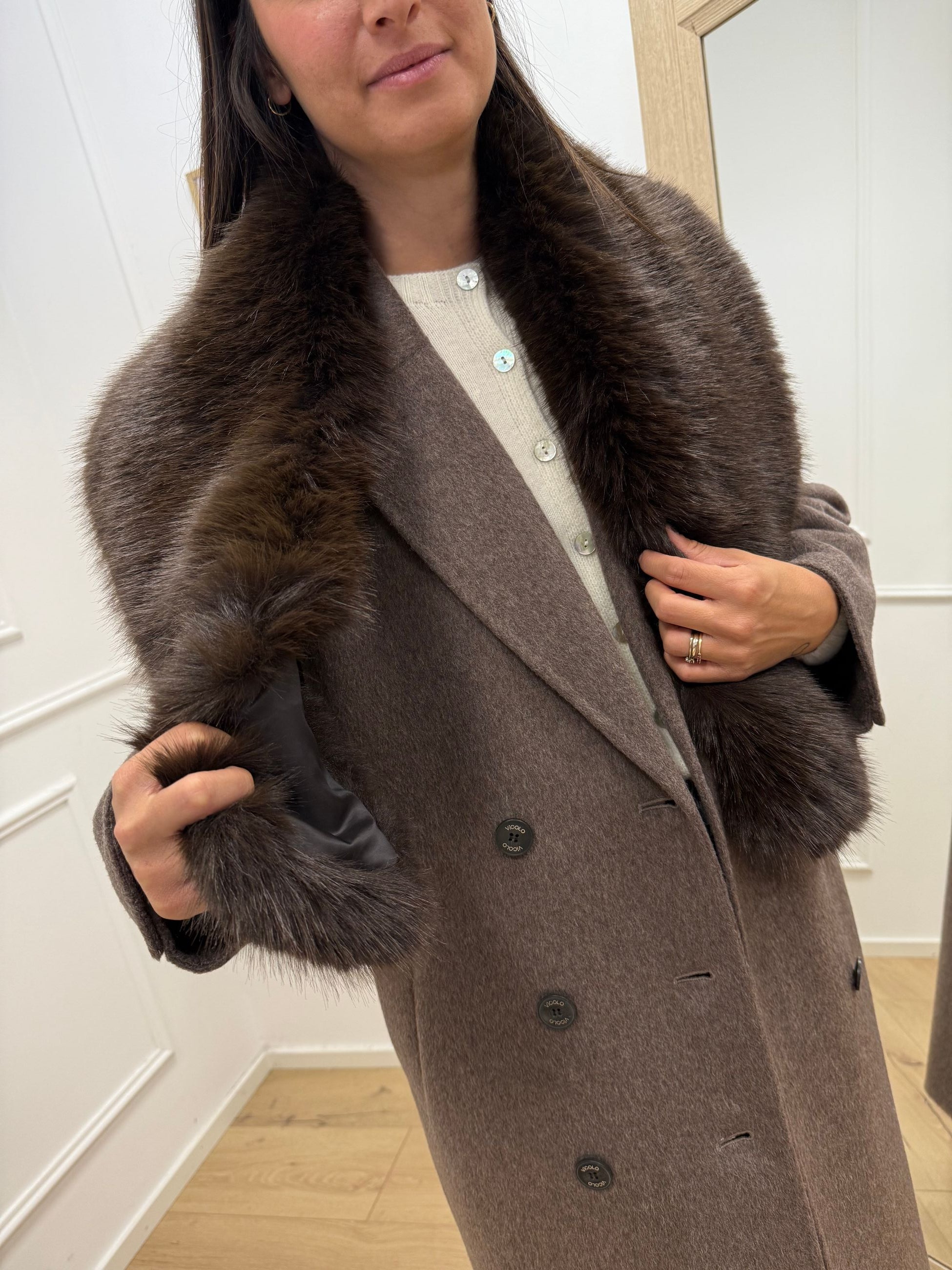 Collo in ecopelliccia moro - HaveOne