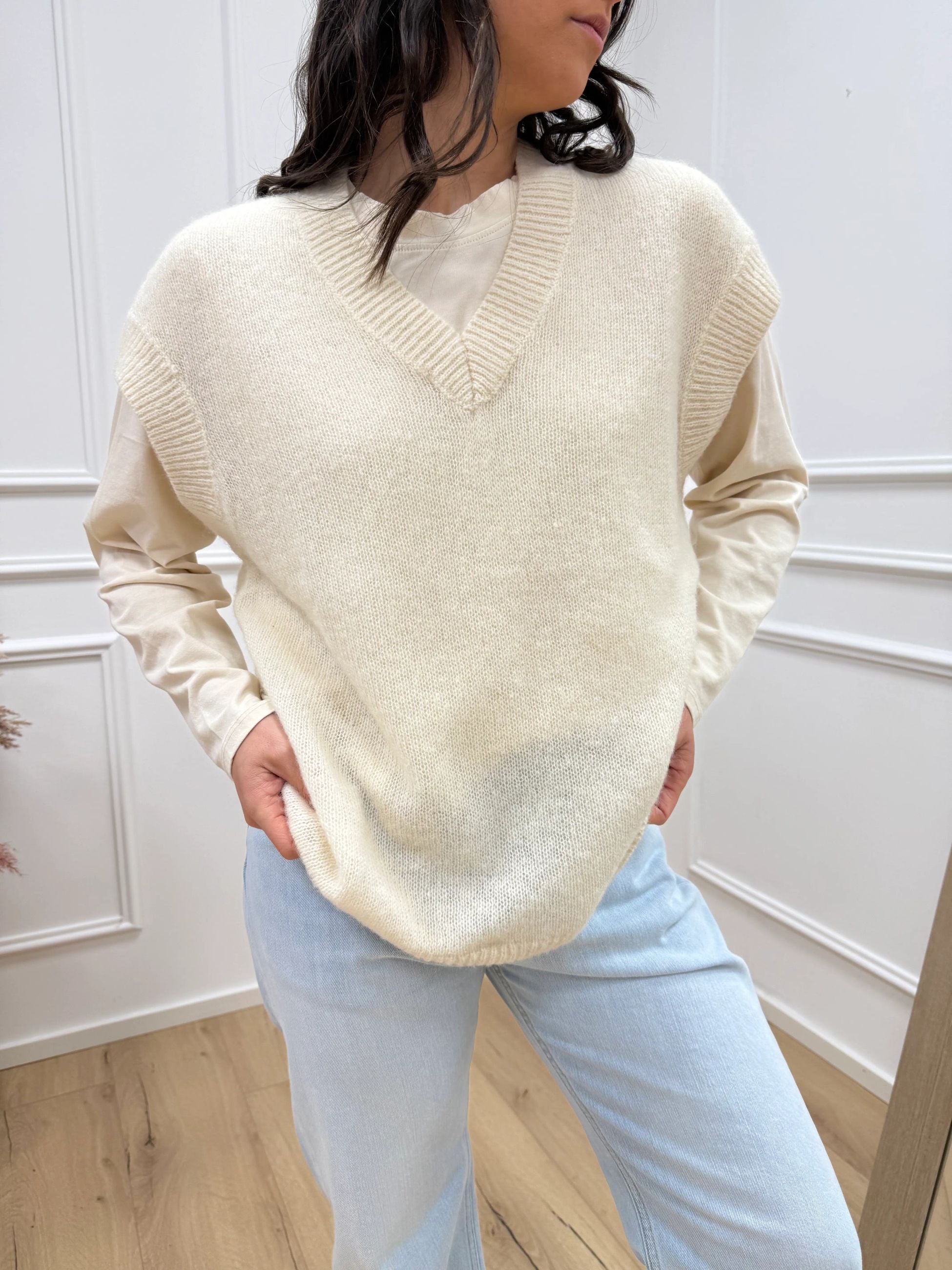 Gilet scollo a v panna misto lana - HaveOne