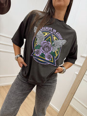 T shirt grigio scuro "Believe in good" - HaveOne