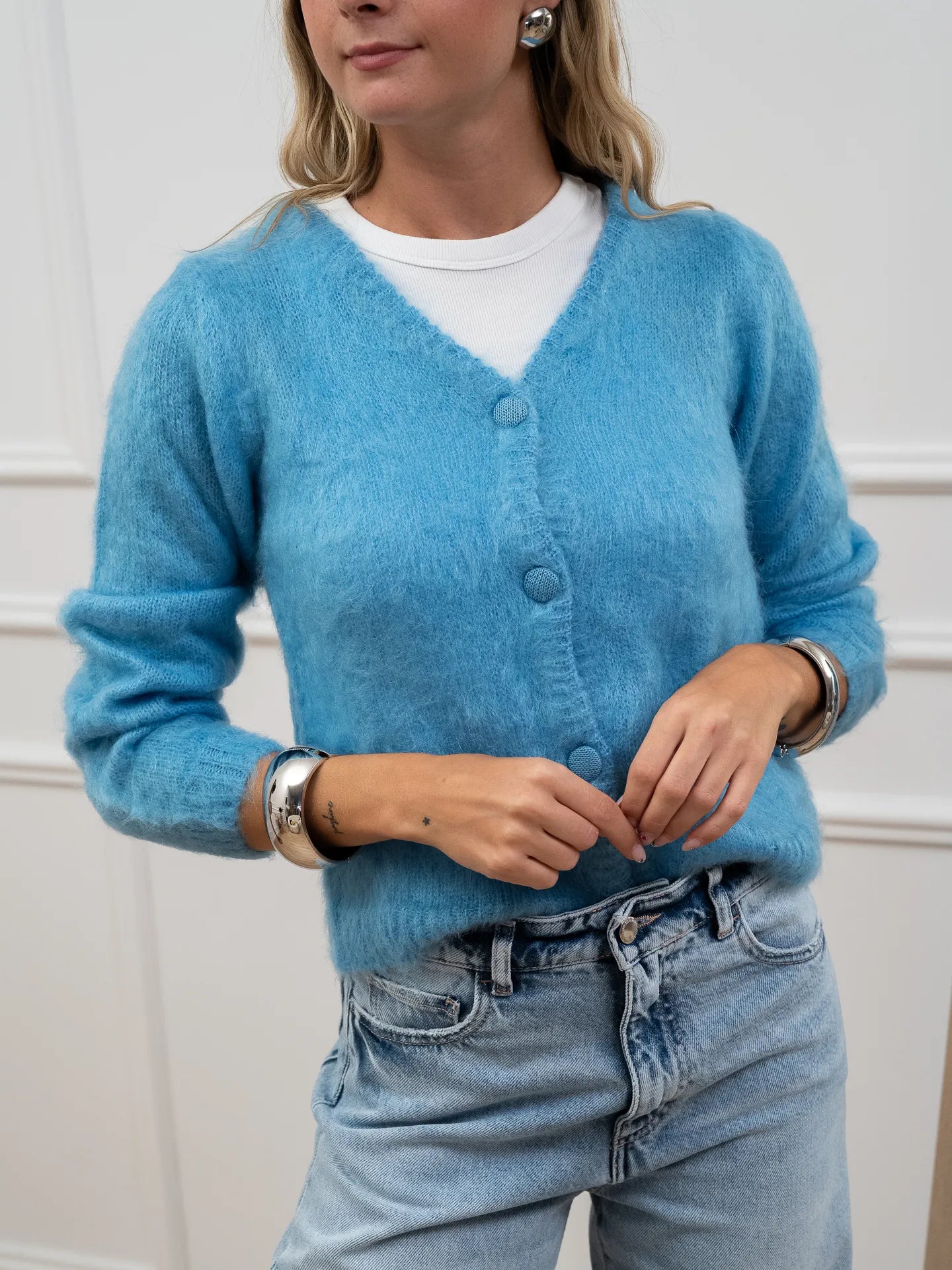 Cardigan denim con scollo a v e bottoni - Kontatto