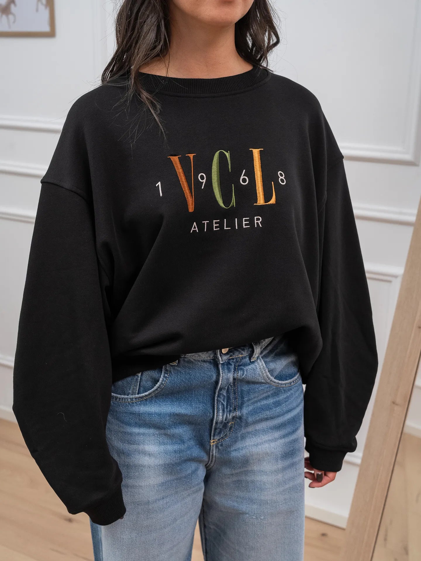 Felpa "VCL atelier" nera - Vicolo