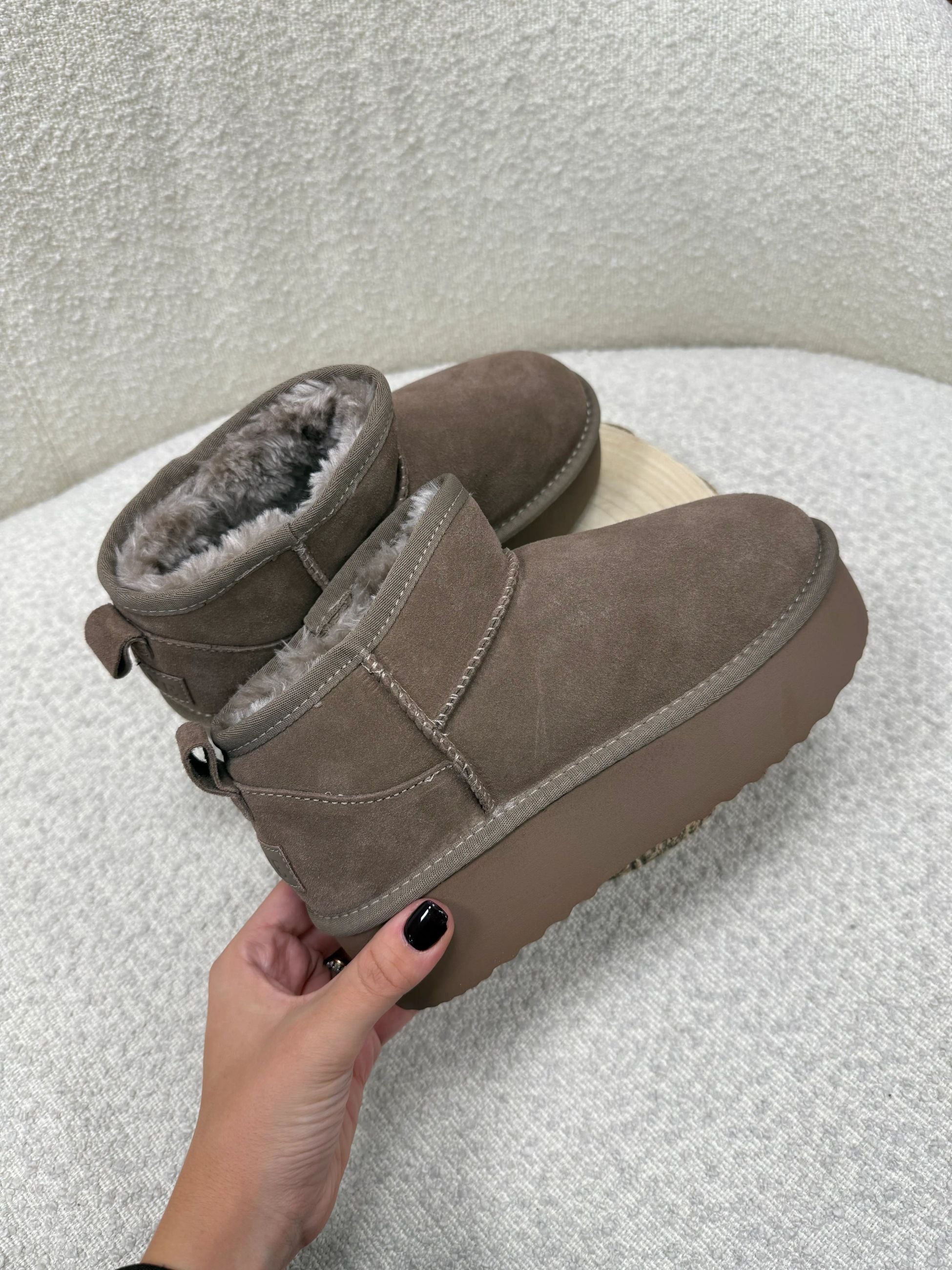 Stivaletto mini platform taupe - Ovyè