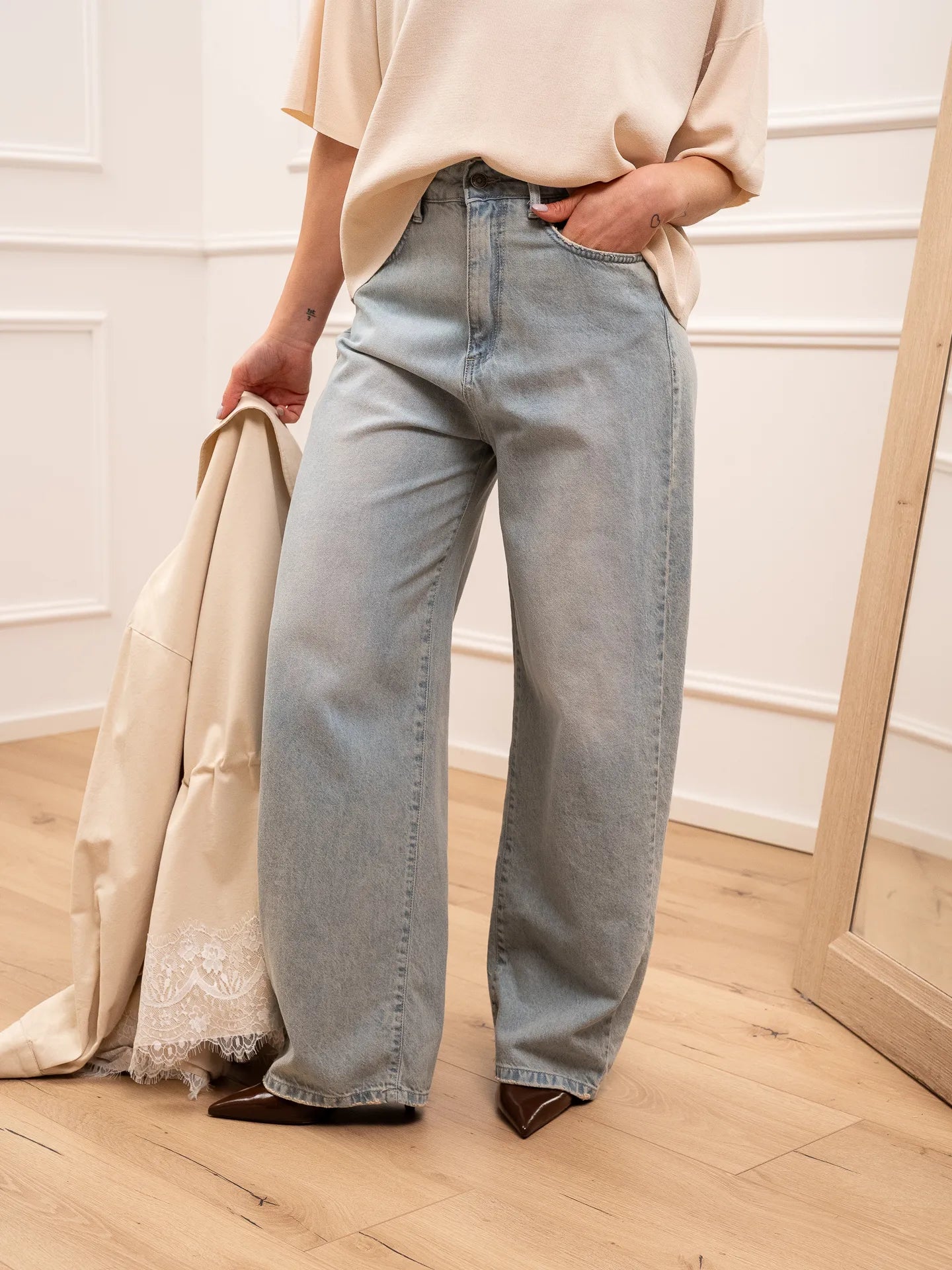 Jeans Kira denim chiaro vintage relaxed fit - Tensione In