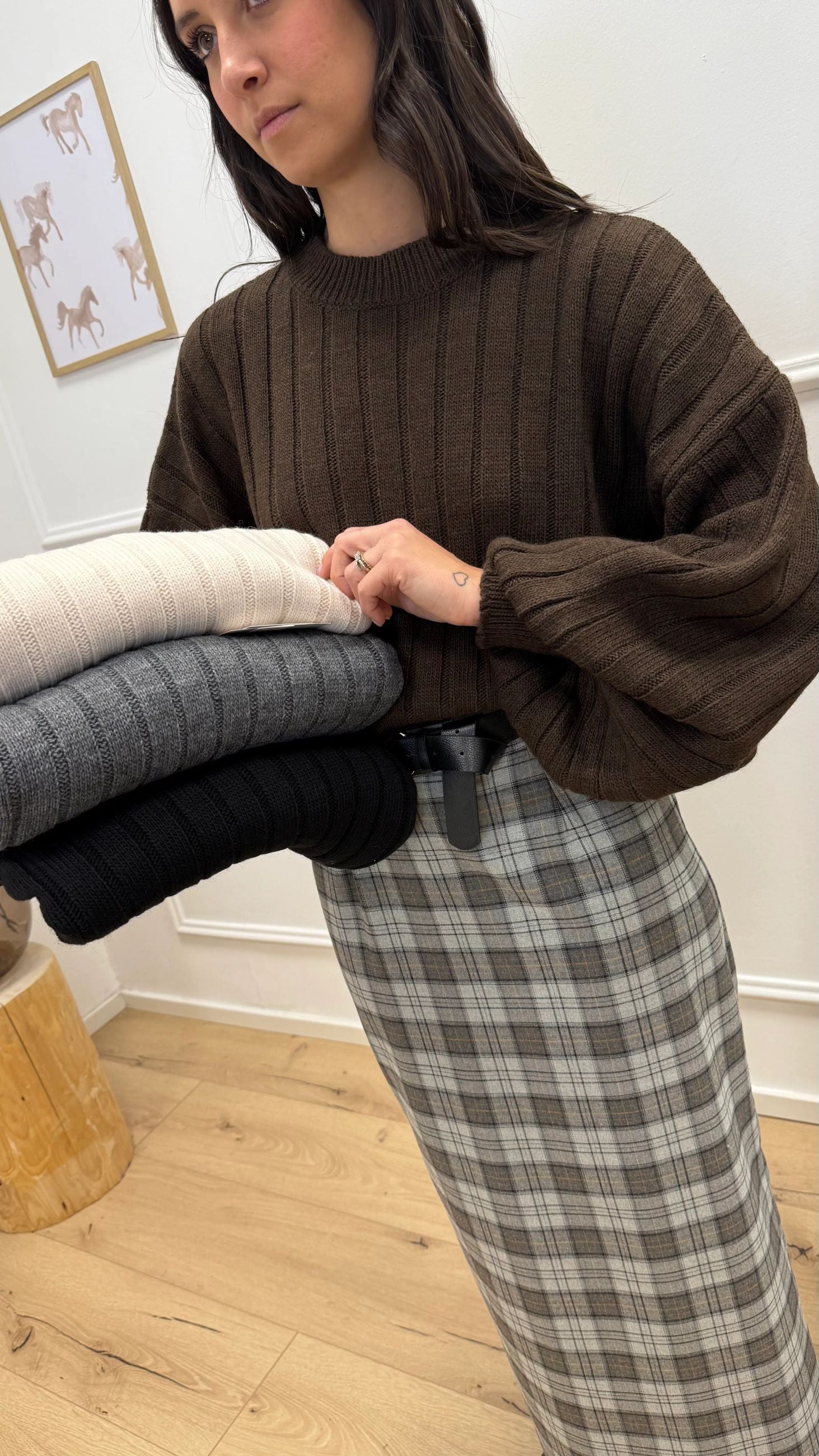 Maglia crop antracite con manica balloon - HaveOne