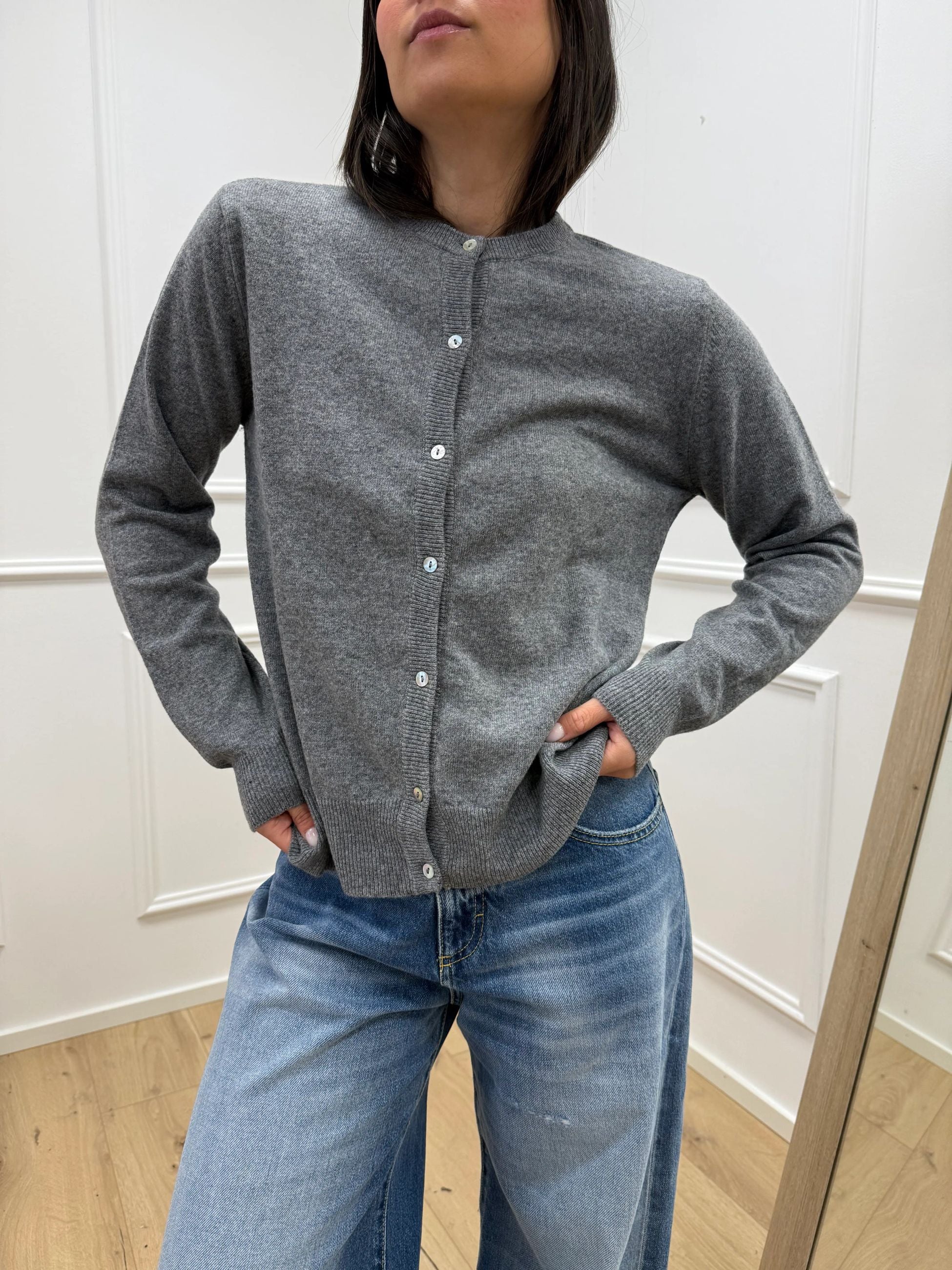 Maglia rebecchina grigia 80% lana - HaveOne