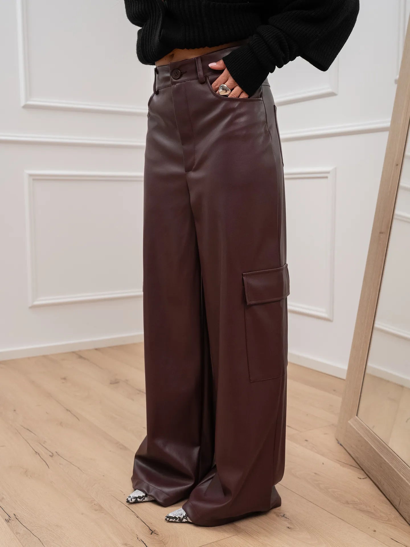 Pantaloni cargo bordeaux in ecopelle - HaveOne