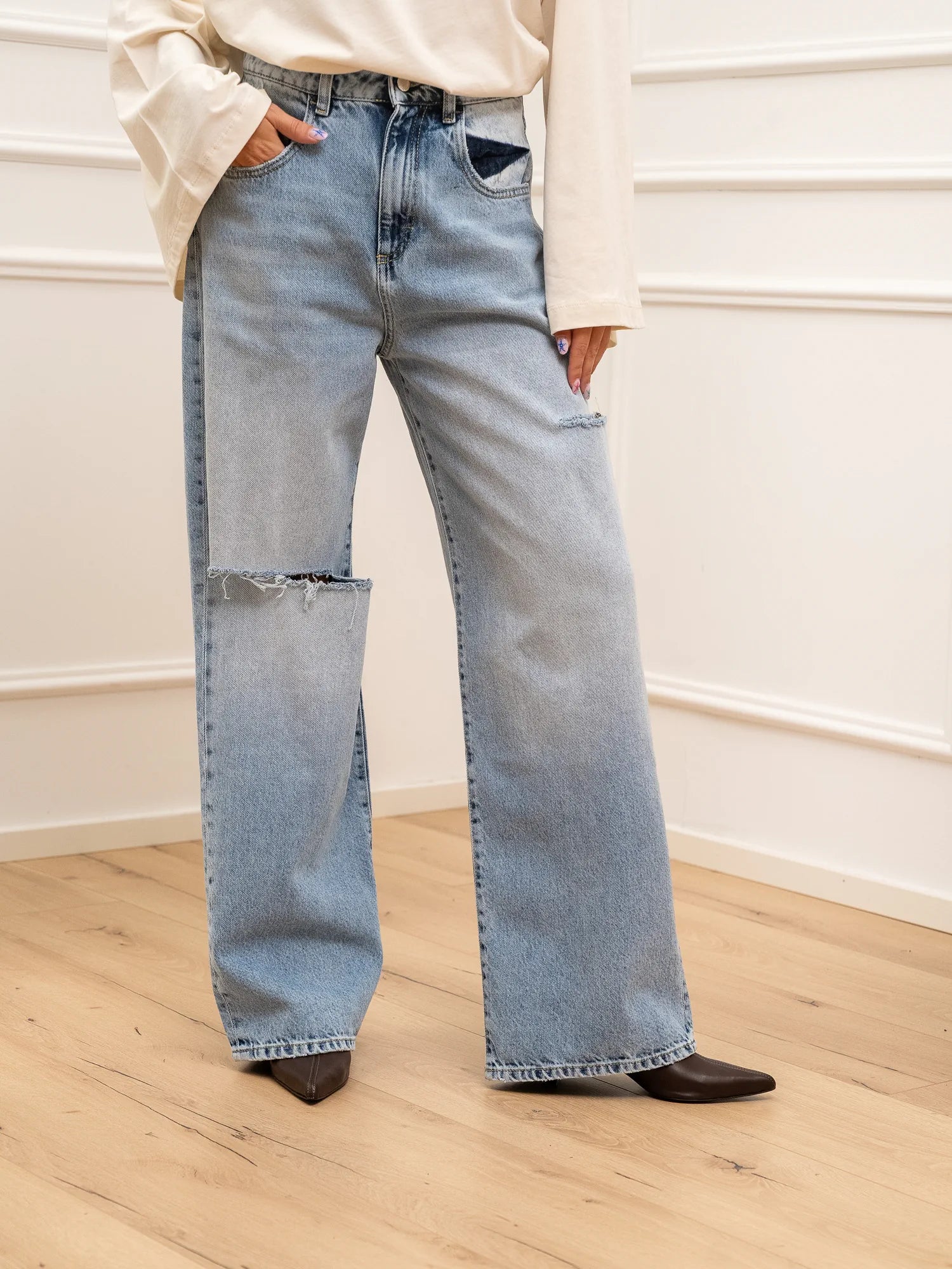 Jeans Poppy sky con rotture - Icon Denim