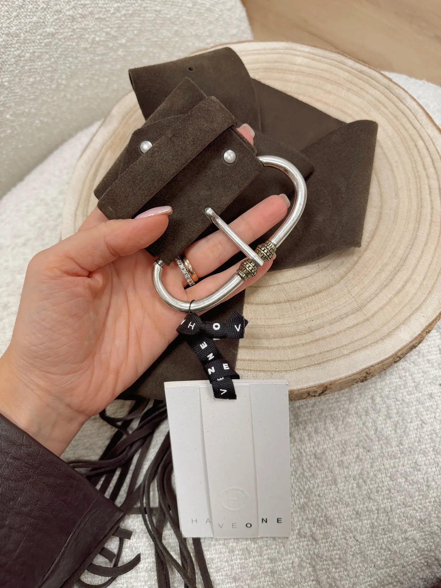 Cintura scamosciata moro con frange - HaveOne