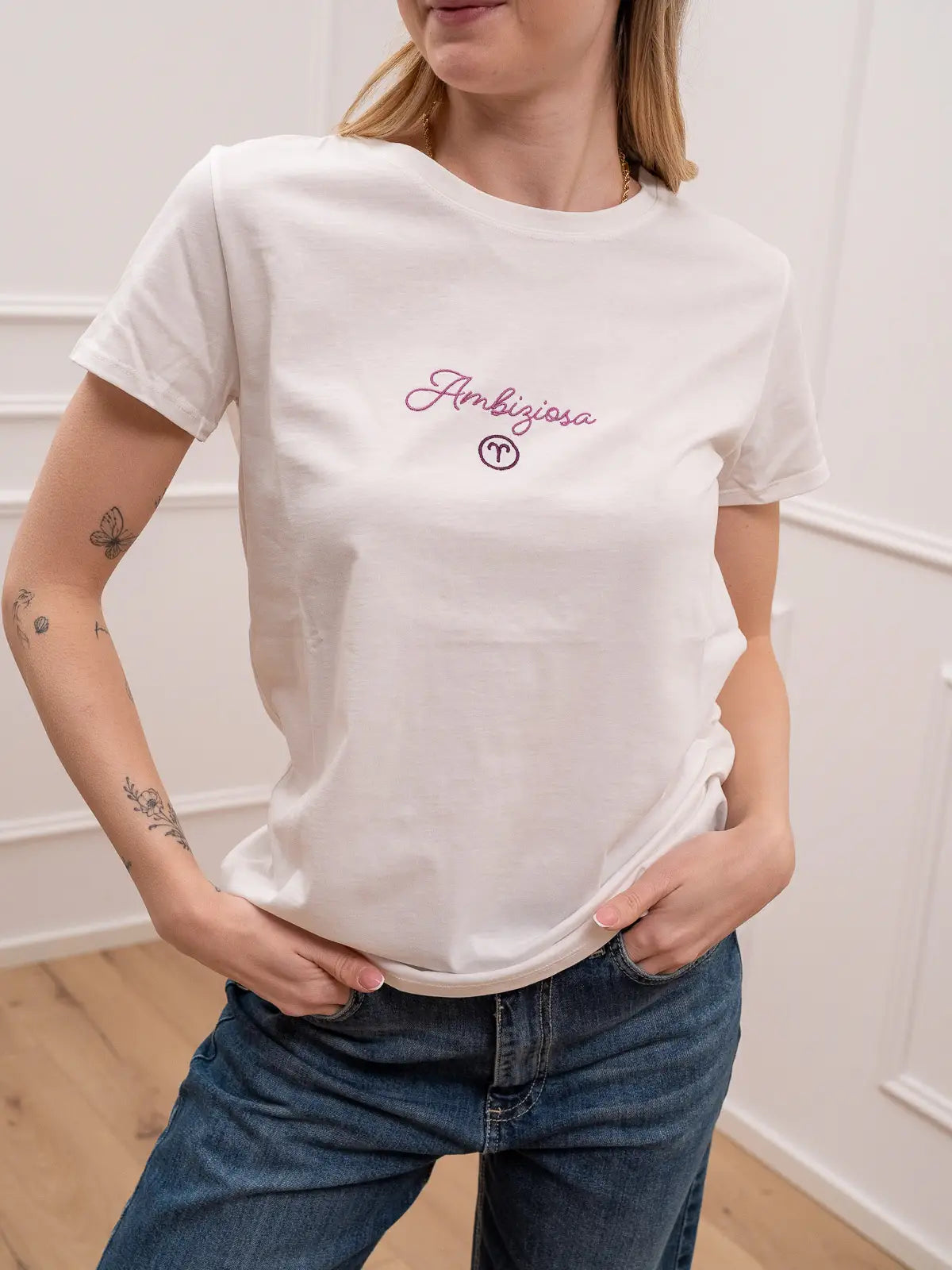 T shirt ricamo ariete "Ambiziosa" - Vicolo