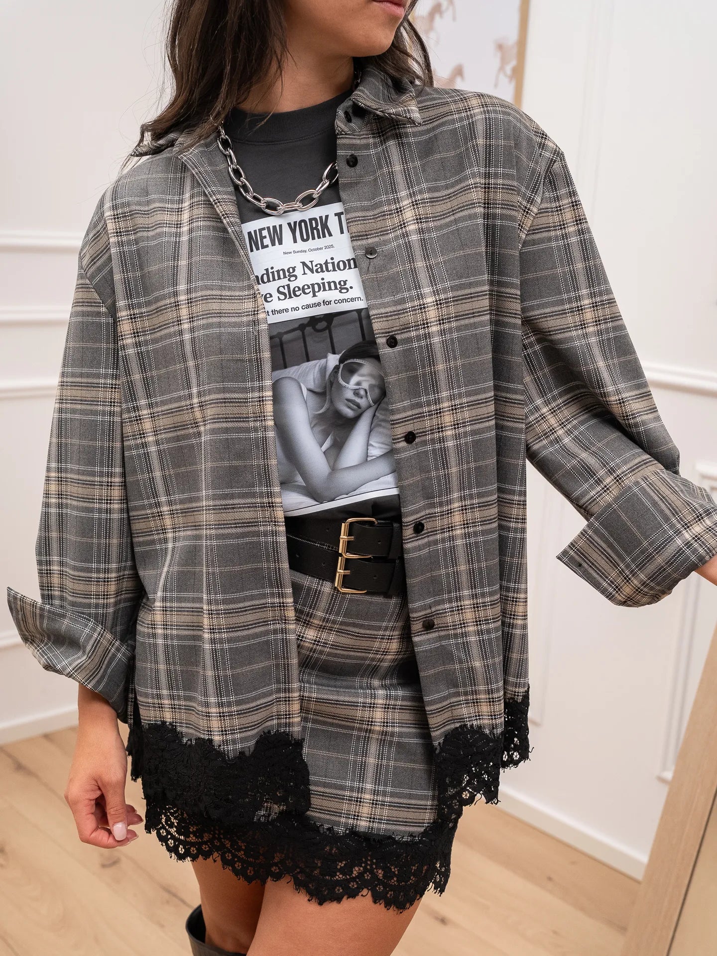 Camicia over grigia check con pizzo sul fondo - HaveOne