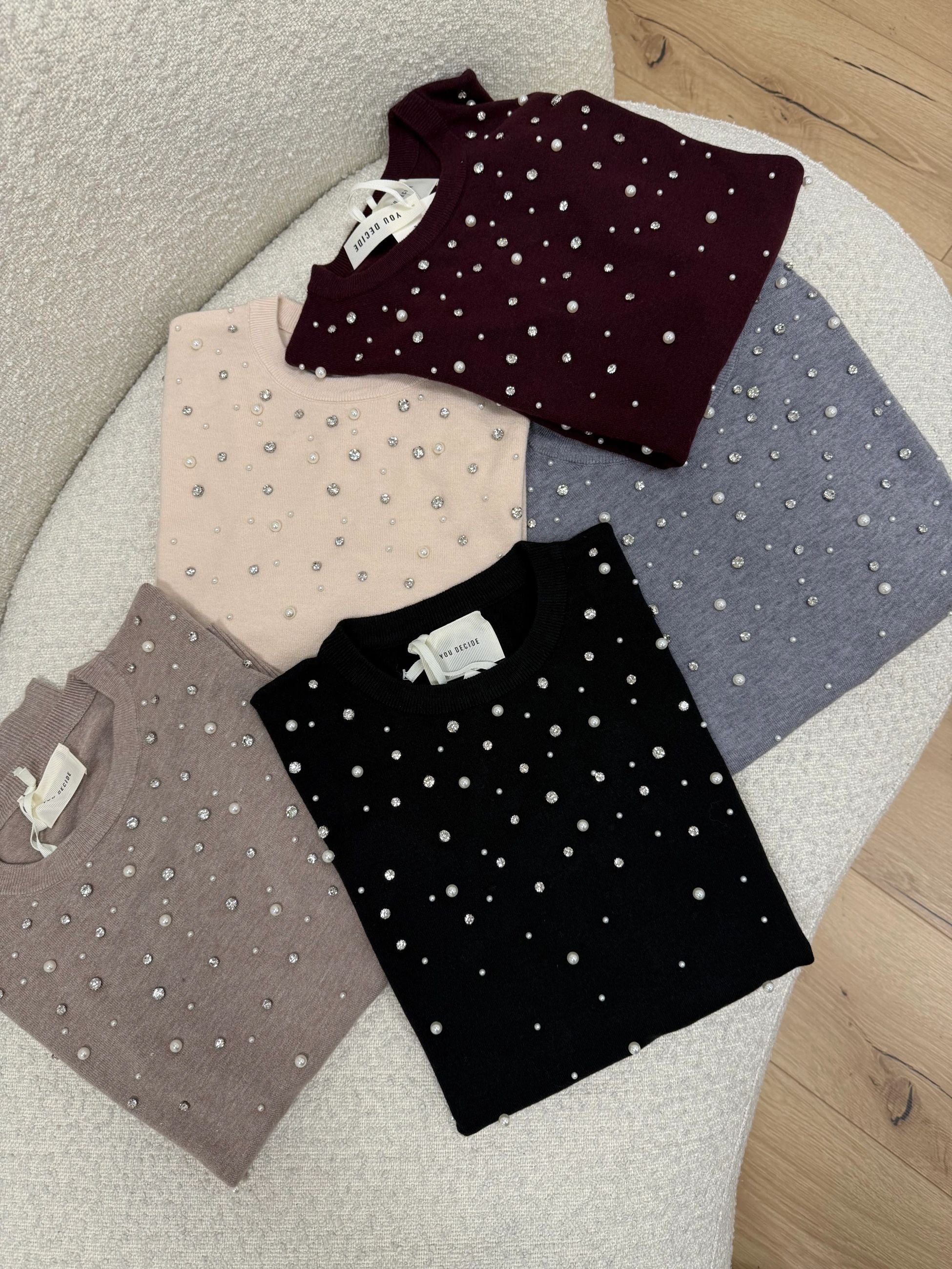 Maglia girocollo nera con perle e strass - You Decide
