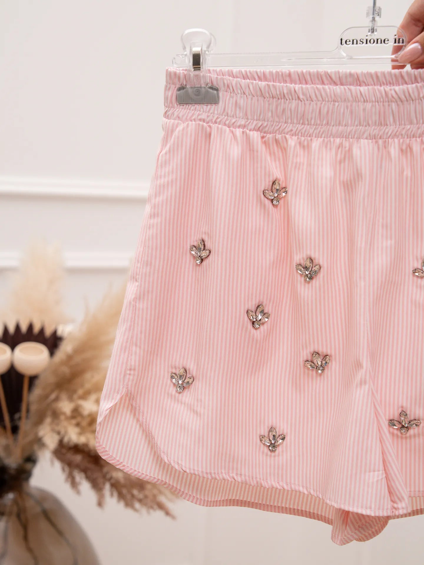 Shorts Shine rigati rosa con cabochon - Tensione In
