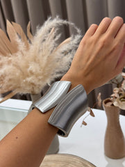 Bracciale rigido satinato argento - Calibro Shop