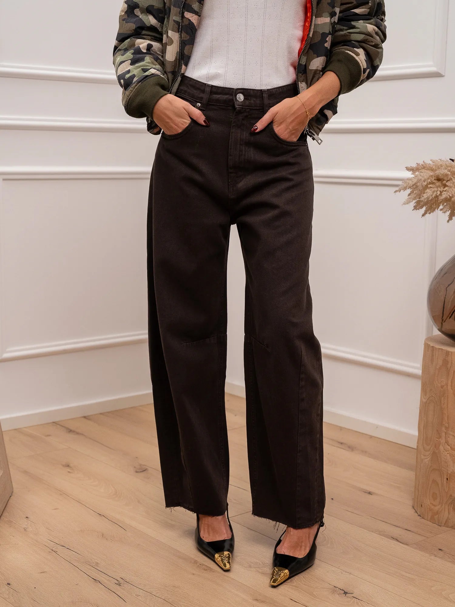 Jeans Delia moro barrel con impunture - Vicolo
