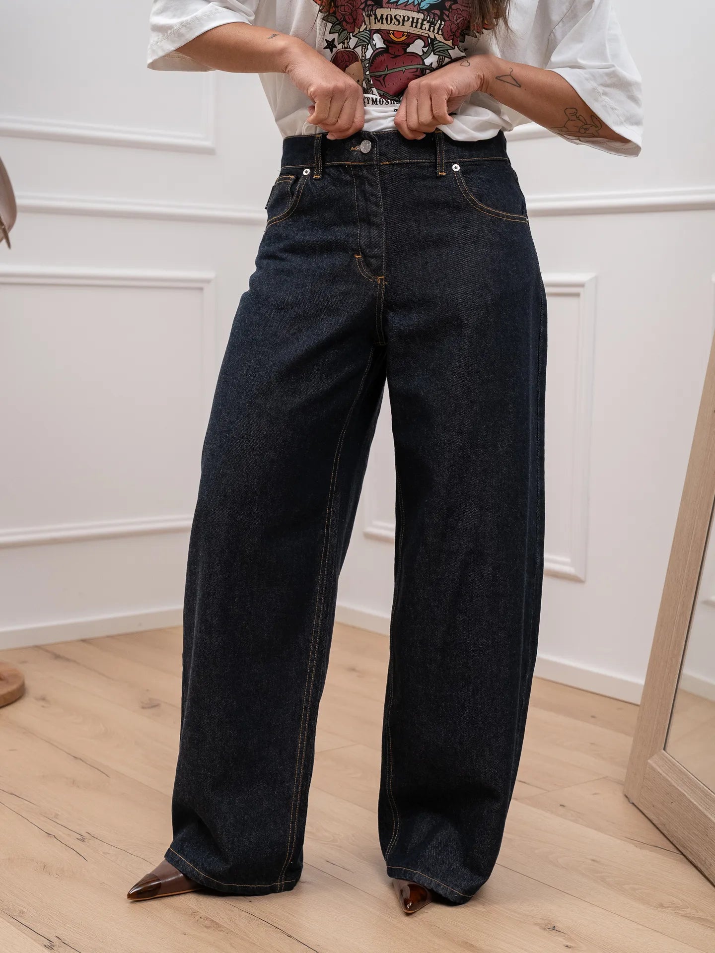 Jeans Bella denim scuro cuciture camel - HaveOne