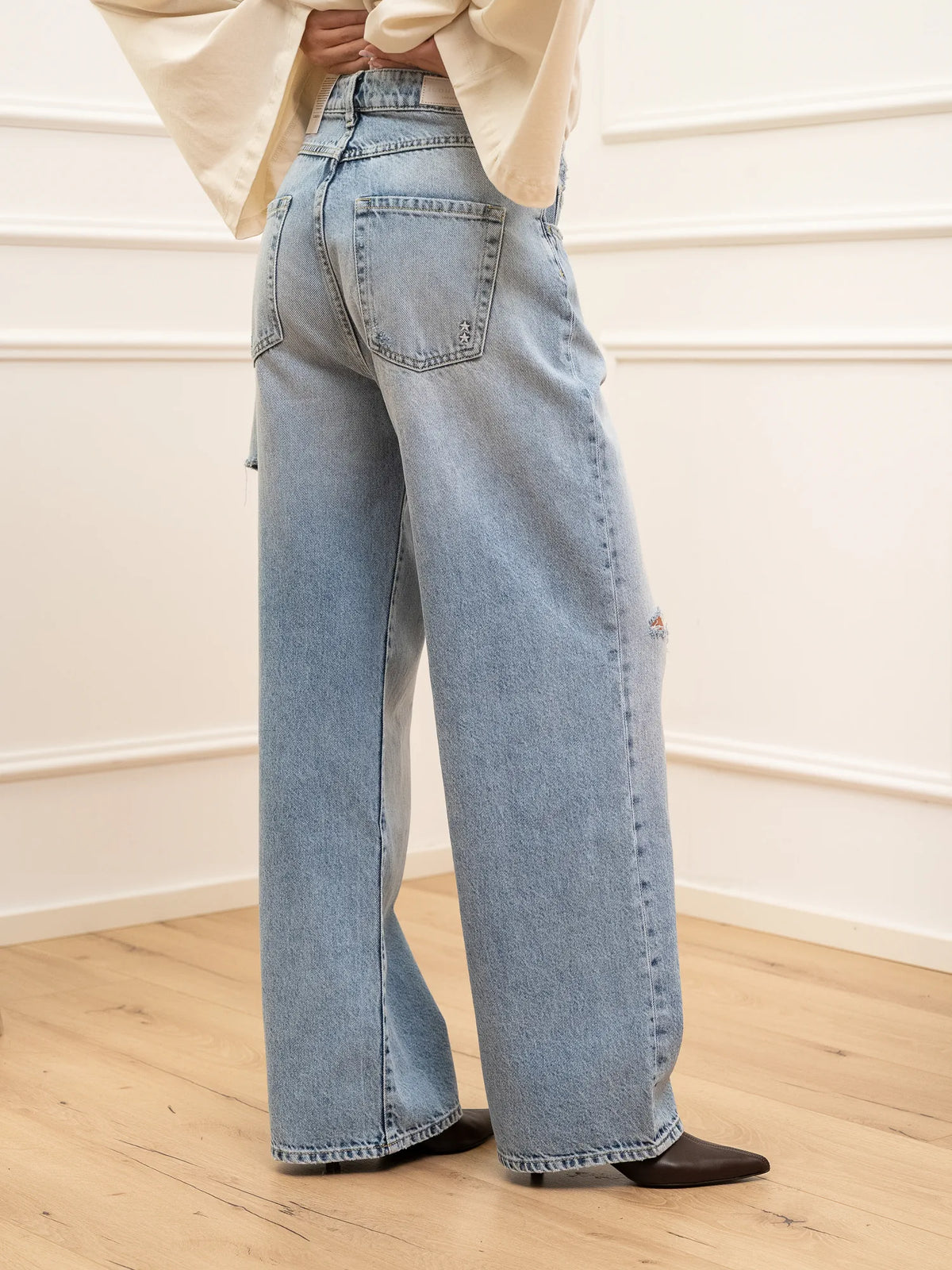 Jeans Poppy sky con rotture - Icon Denim