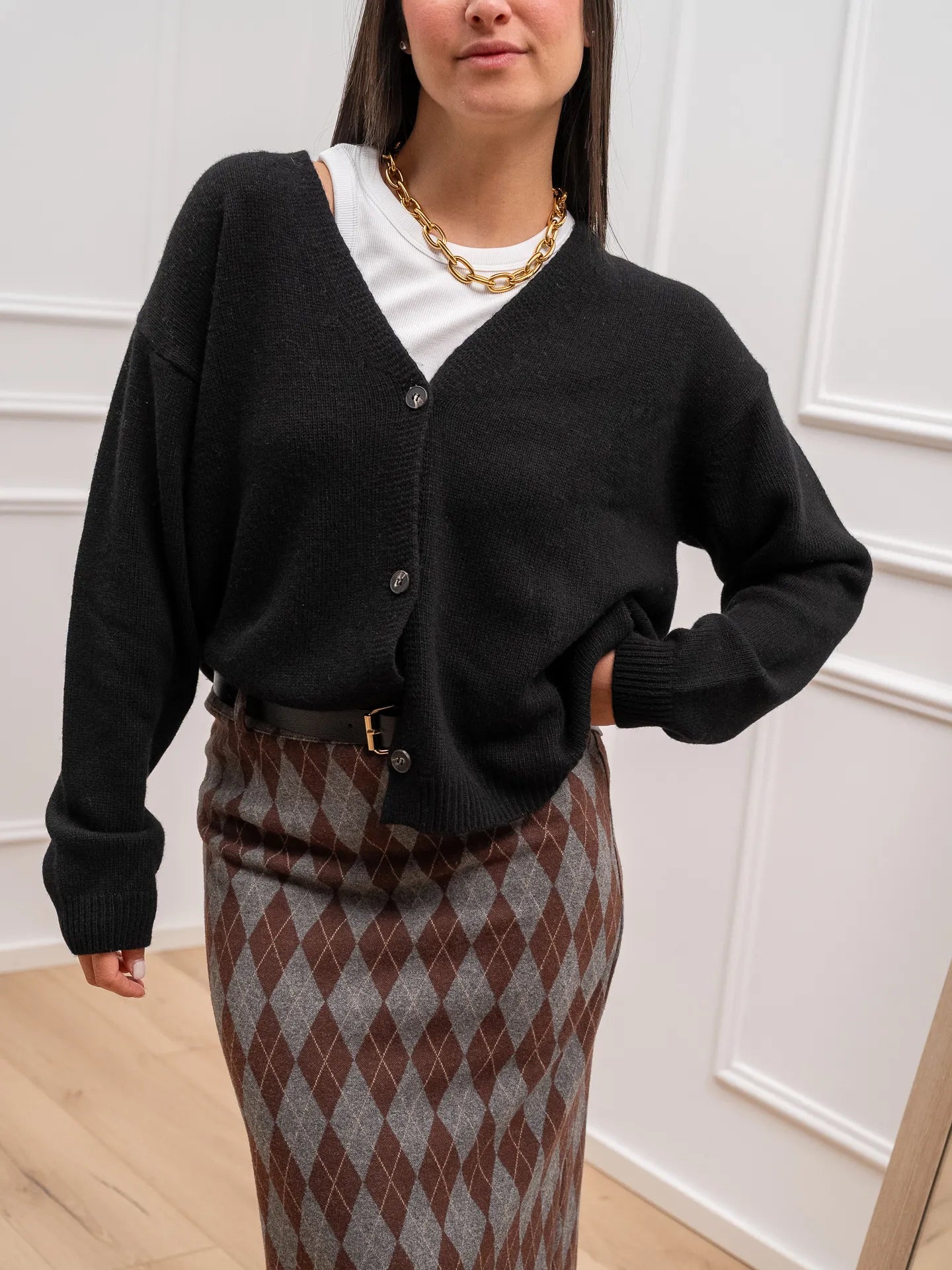 Cardigan basic nero con bottoncini - Tensione In