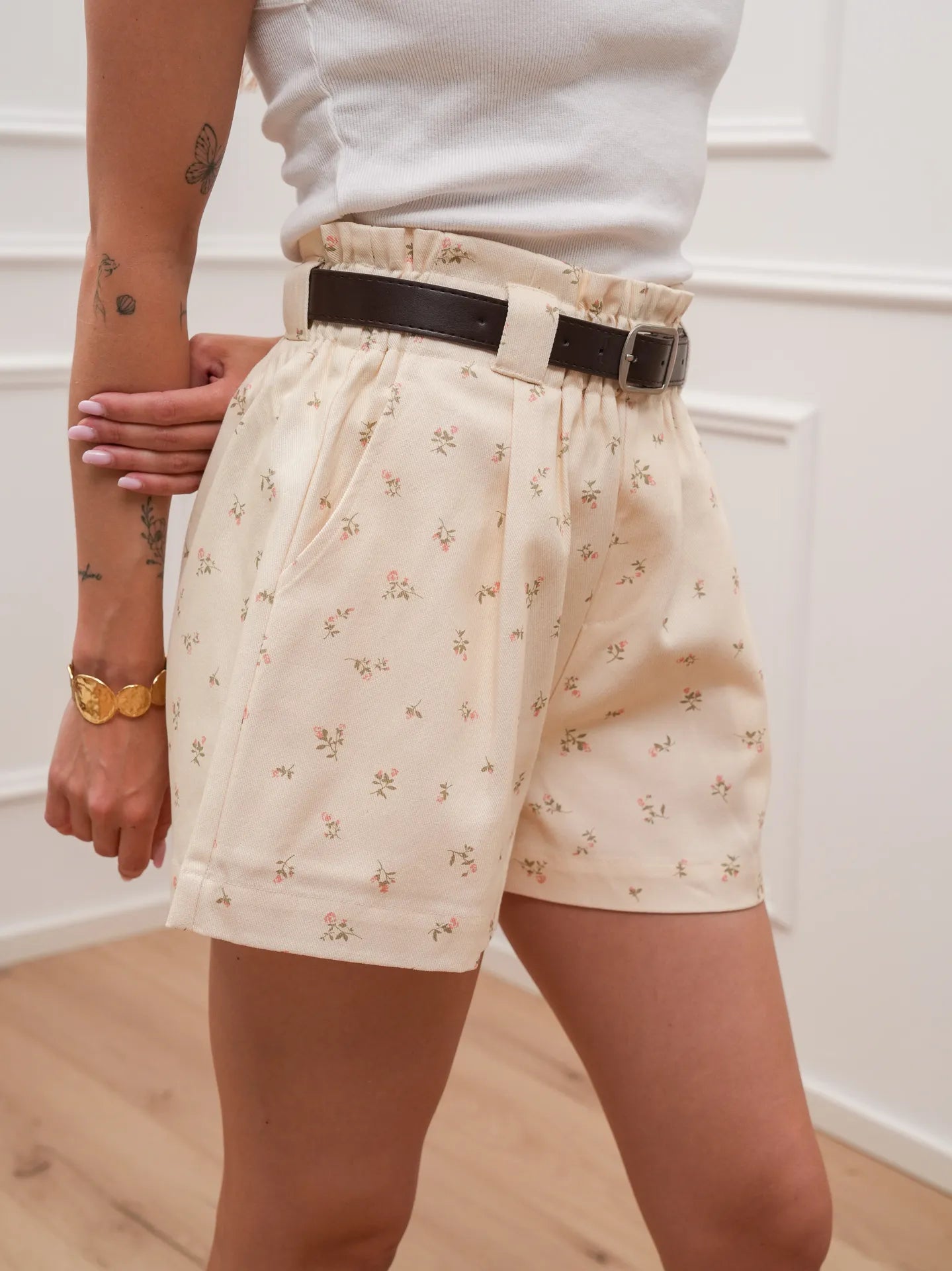 Shorts Blossom burro con cintura - You Decide