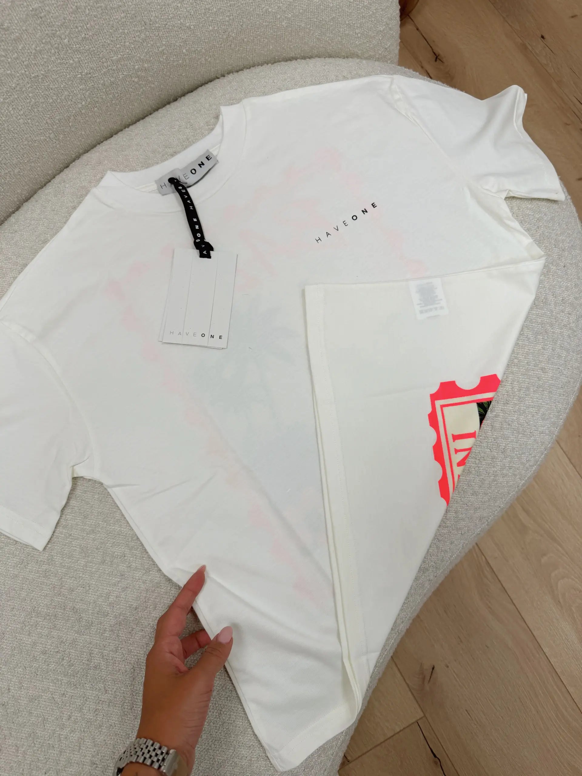 T shirt latte stampa Bali sul retro - HaveOne