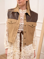 Gilet camel dettagli in ecopelle intrecciata moro - Tensione In
