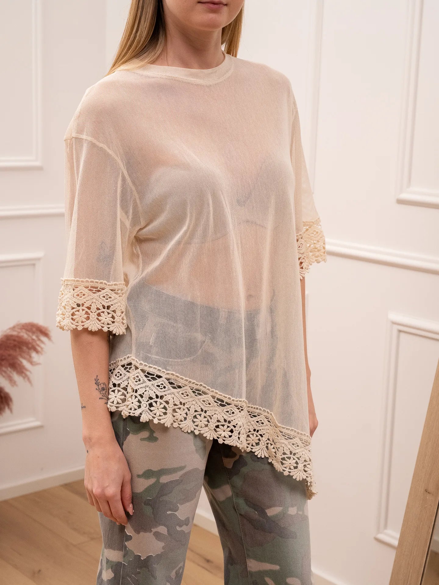 T shirt a rete burro con dettagli crochet - HaveOne