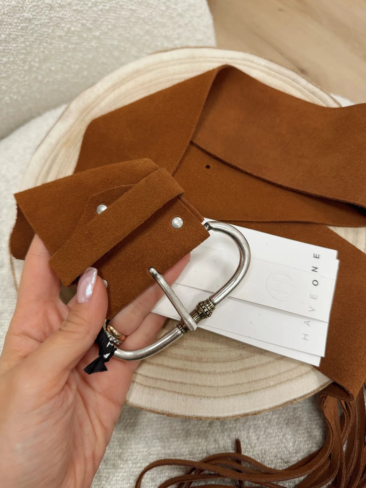 Cintura scamosciata tabacco con frange - HaveOne