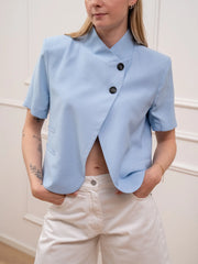 Giacca Iris crop celeste con doppio bottone - HaveOne