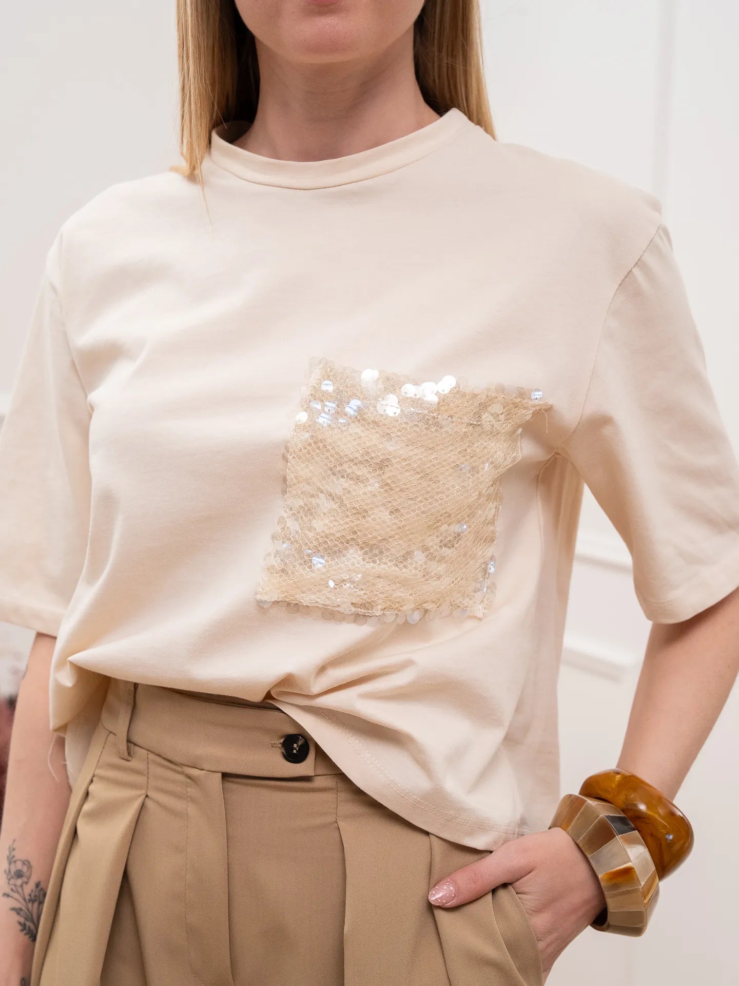 T shirt crop burro tasca paillettes - HaveOne