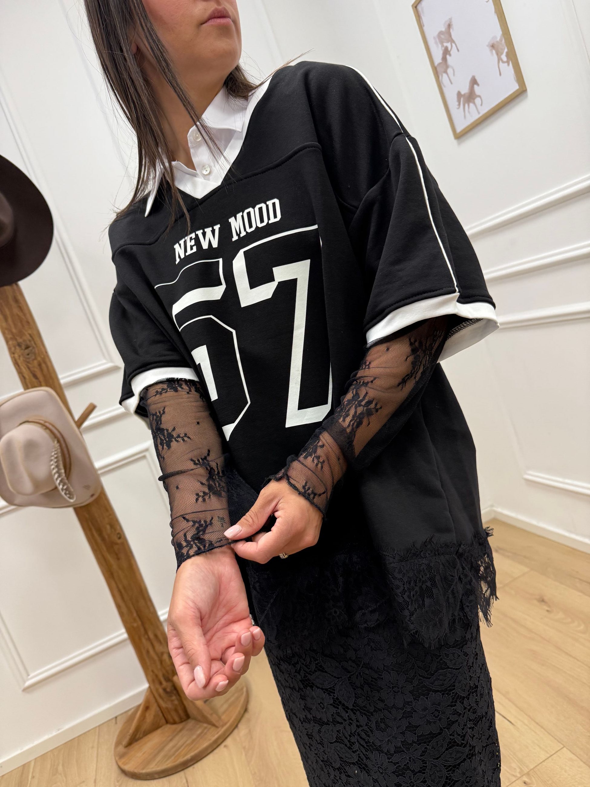 T shirt baseball nera con pizzo - Vicolo