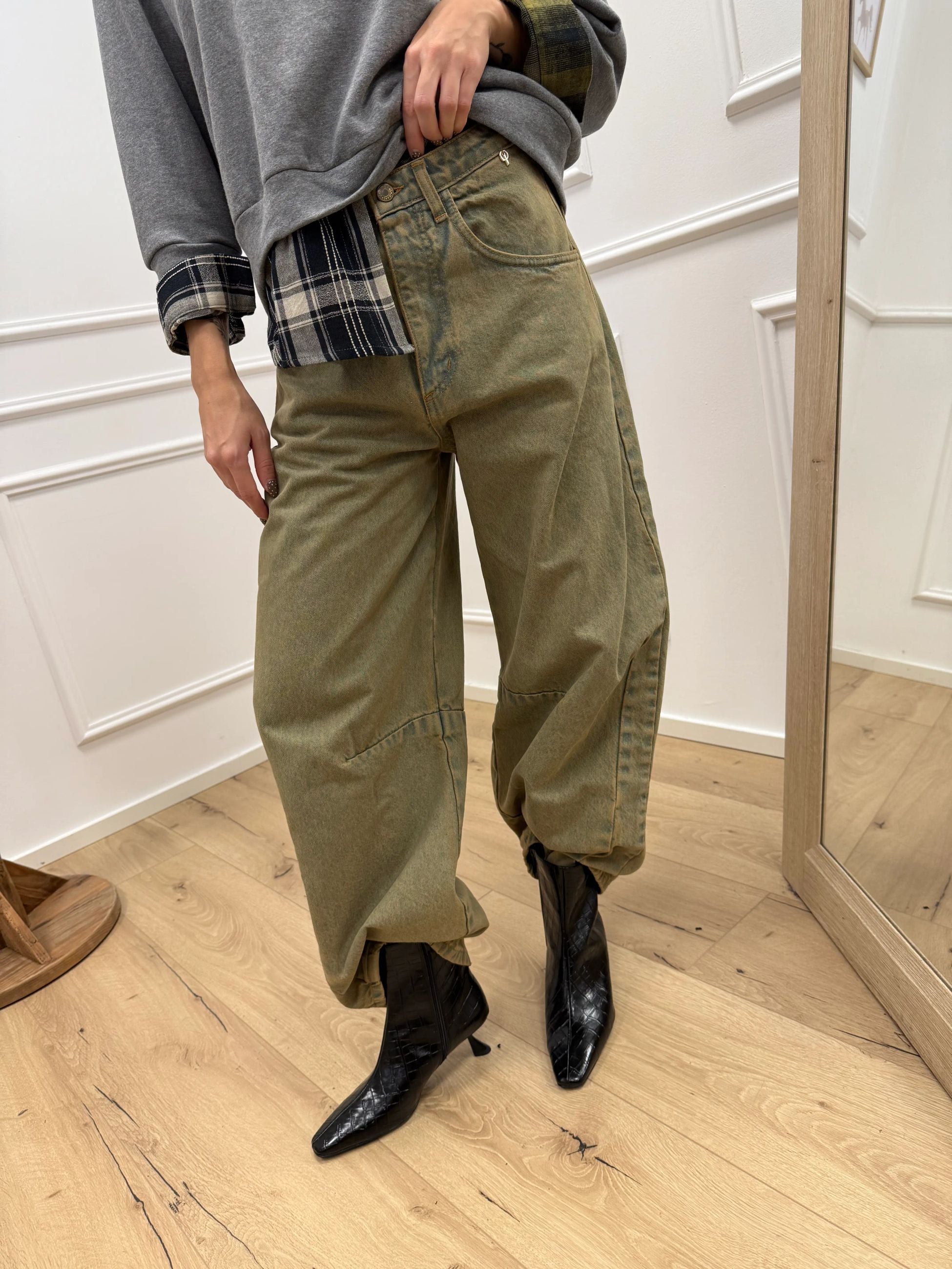 Jeans sabbiato barrel fit - Philia Loft