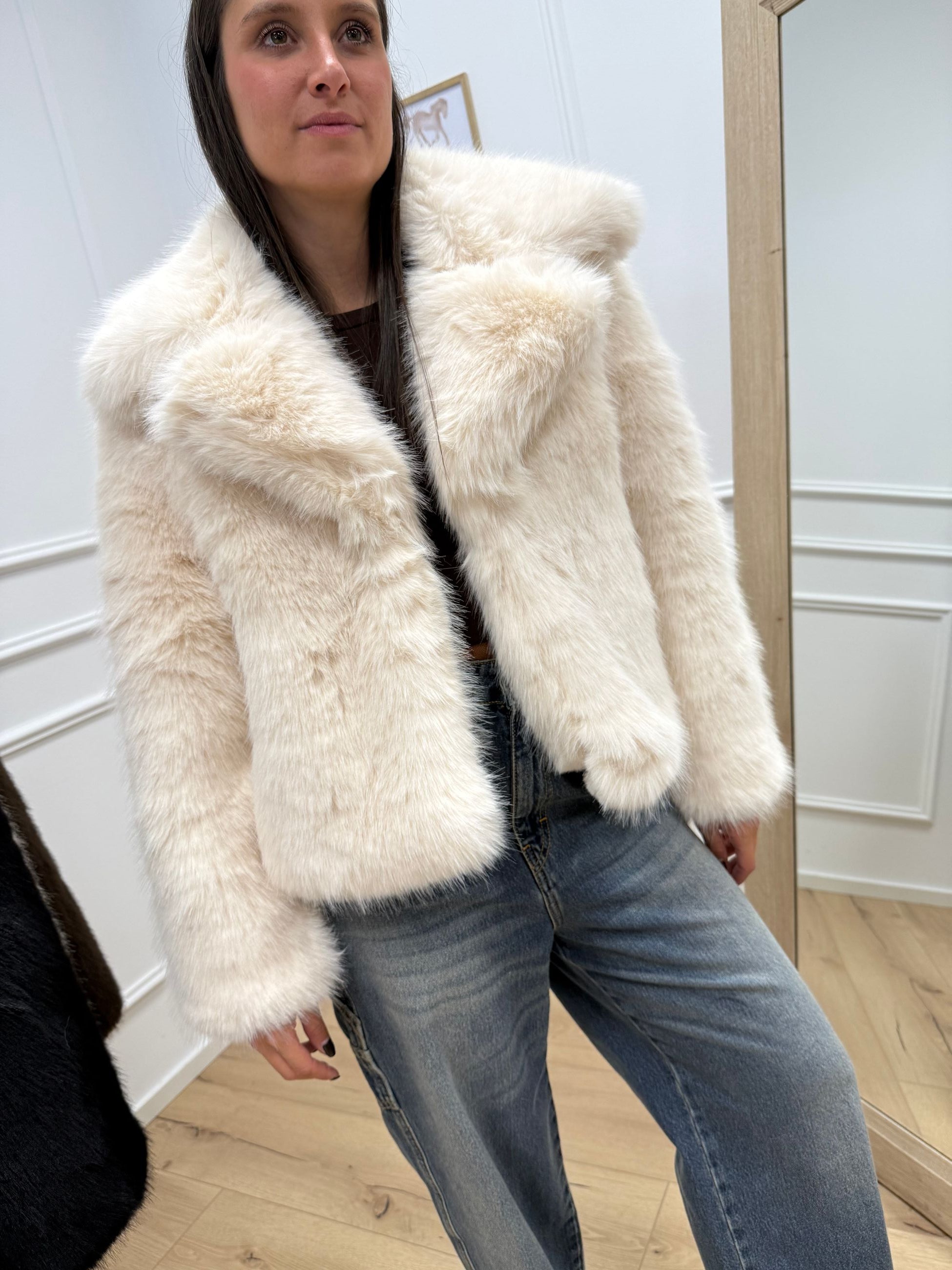 Pelliccia Sissy panna crop - HaveOne