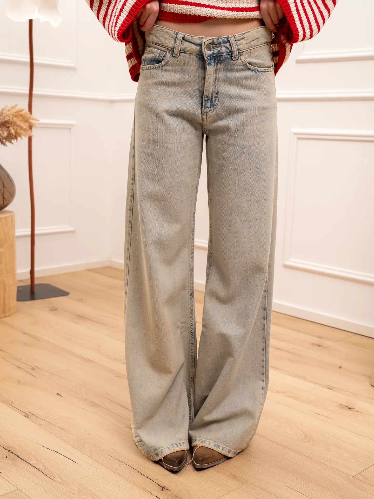 Jeans Dalila lavaggio vintage rotture sul fondo - Pinker Couture